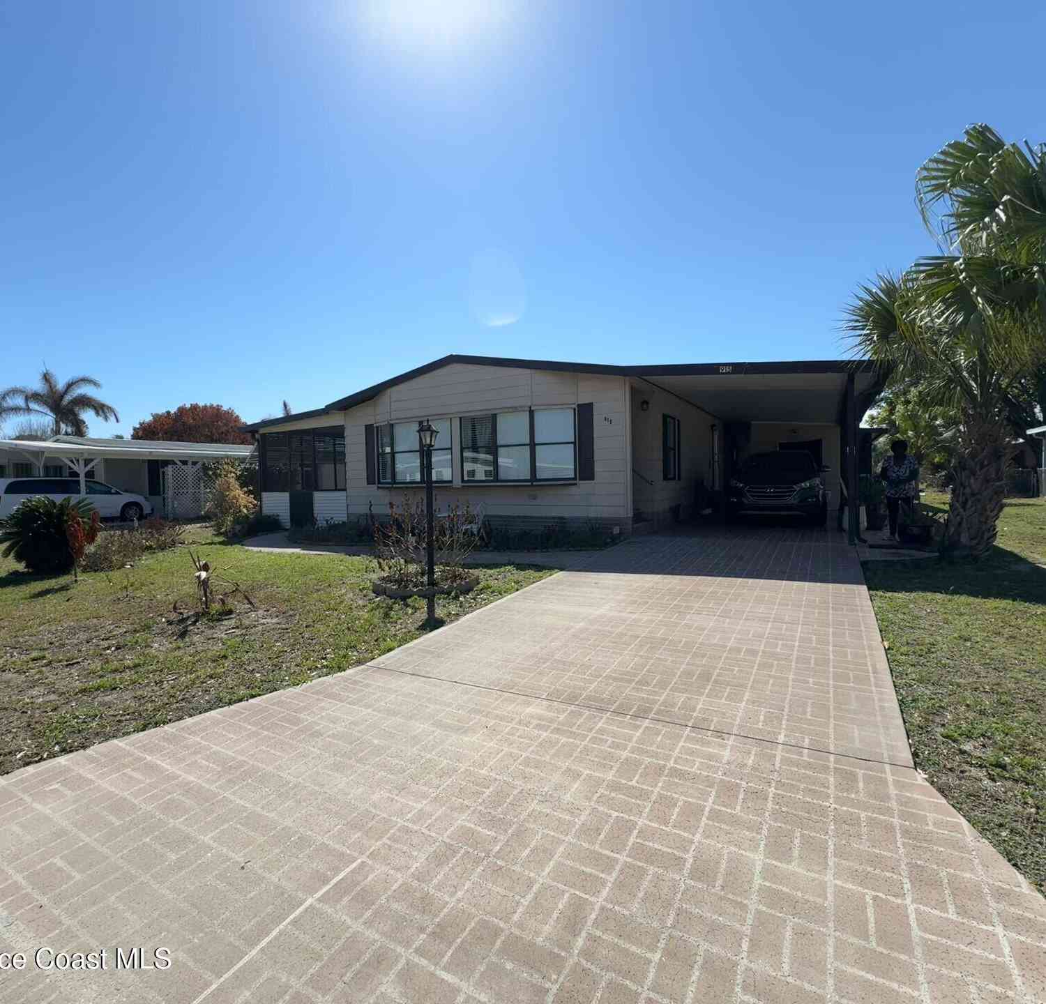 Mobile Home For Sale - 915 Hemlock Street<br/> Barefoot Bay, FL 32976