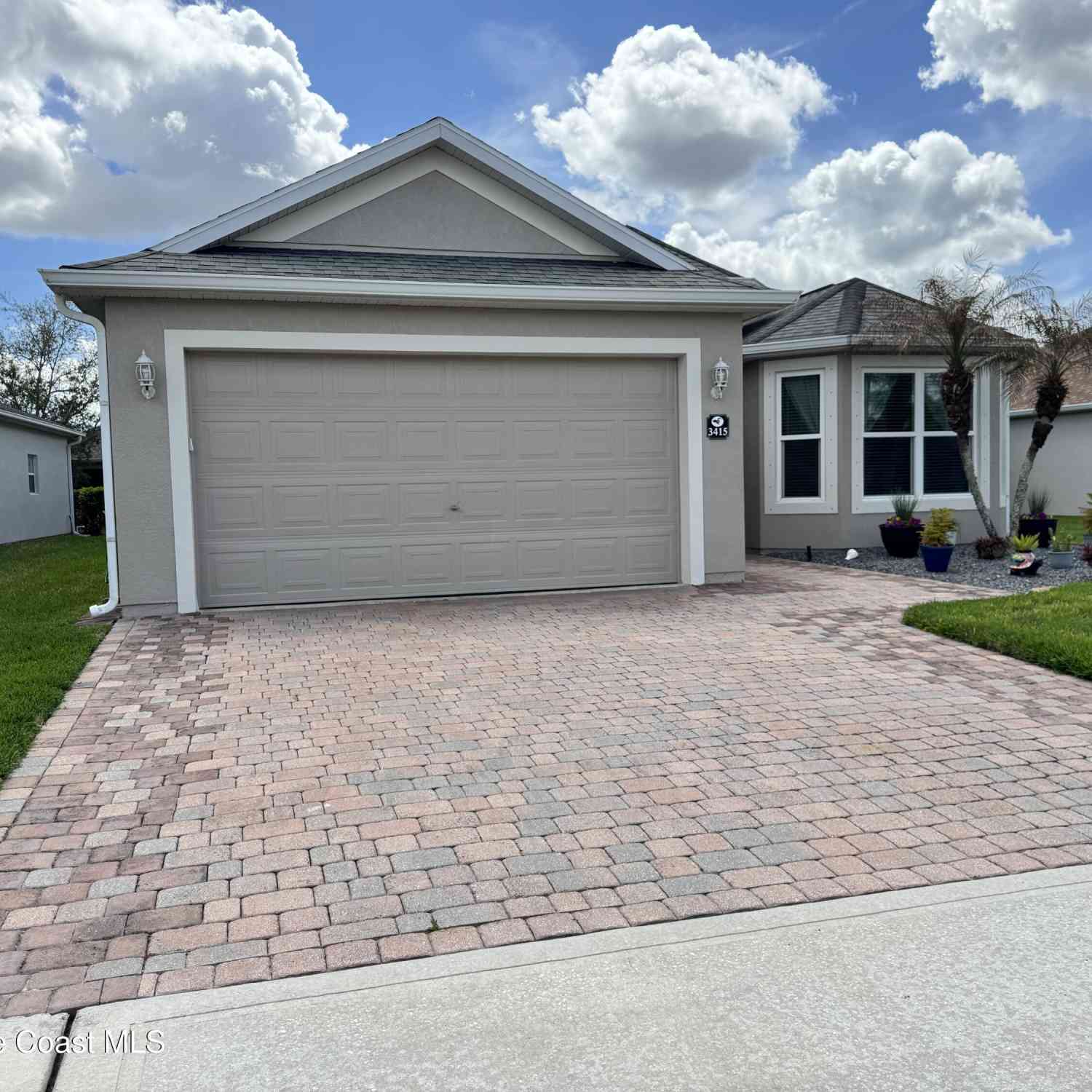 Homes For Sale - 3415 Moonstone Lane<br/> Melbourne, FL 32940