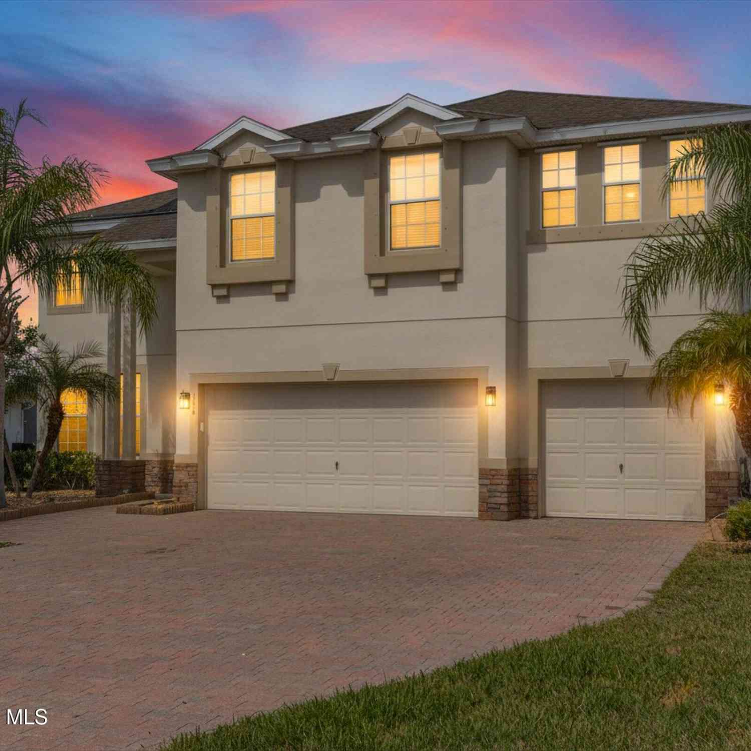 Homes For Sale - 119 Broyles Drive<br/> Brevard County, Palm Bay, FL 32909