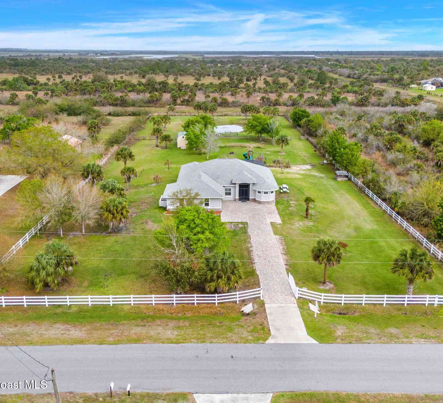 Homes For Sale - 322 Trotters Street<br/> Palm Bay, FL 32909