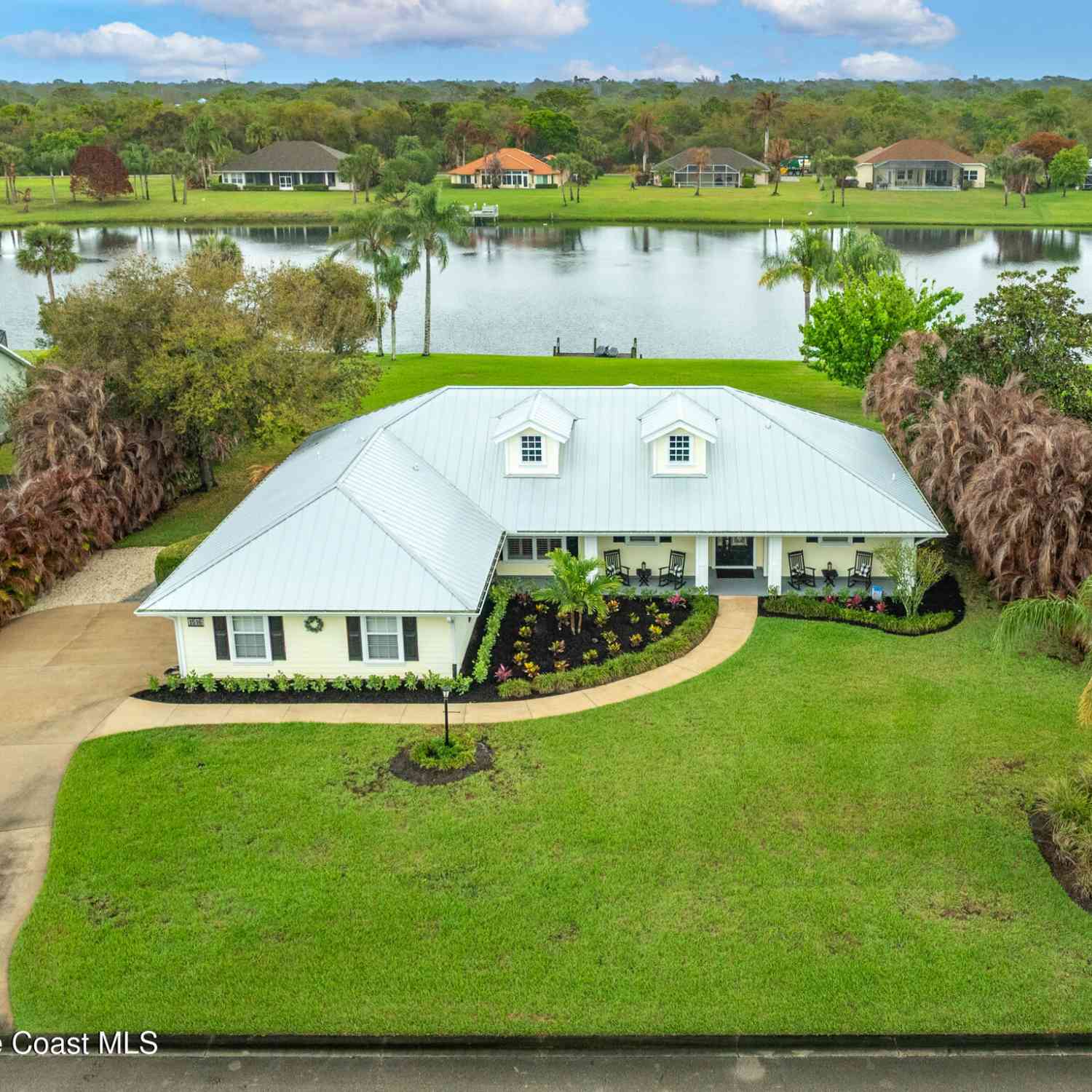 Homes For Sale - 1516 Eagles Circle<br/> Sebastian, FL 32958