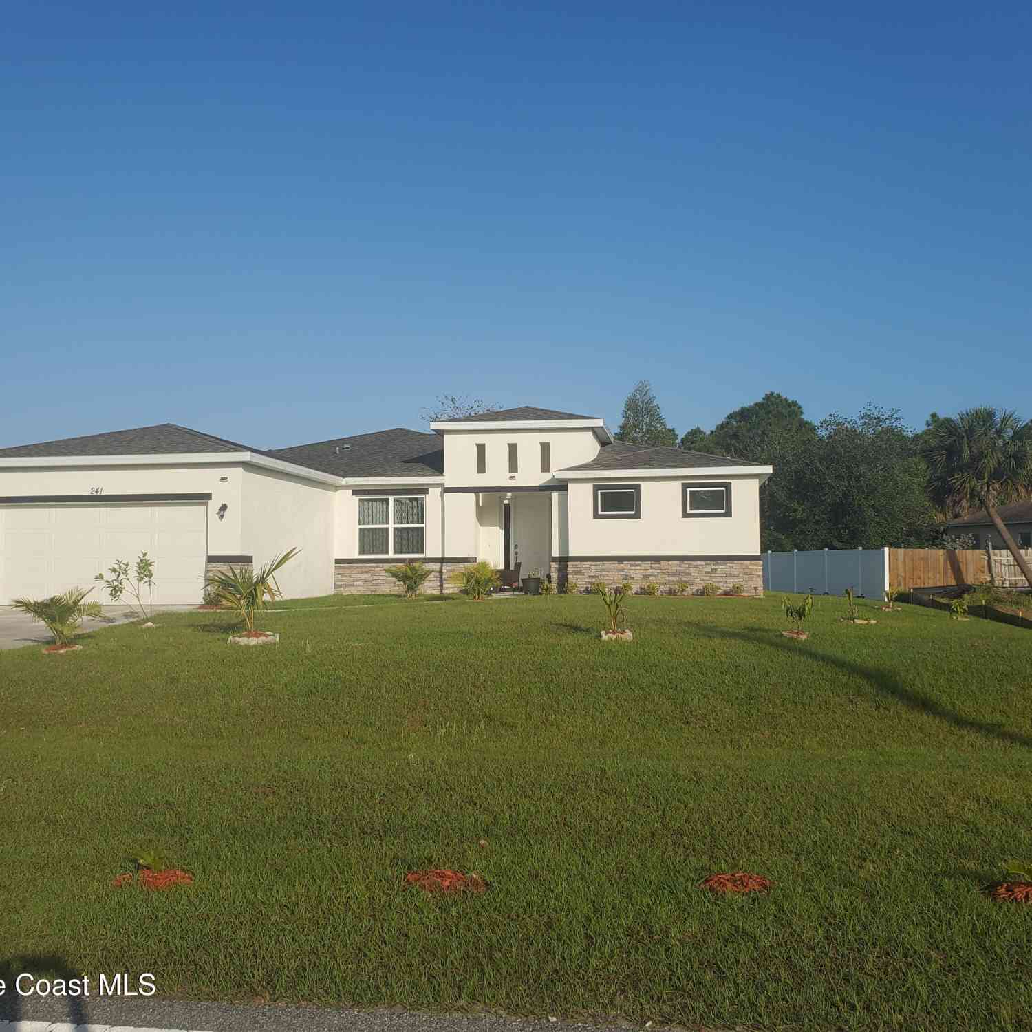 Homes For Sale - 241 Saint Andre Boulevard<br/> Palm Bay, FL 32908