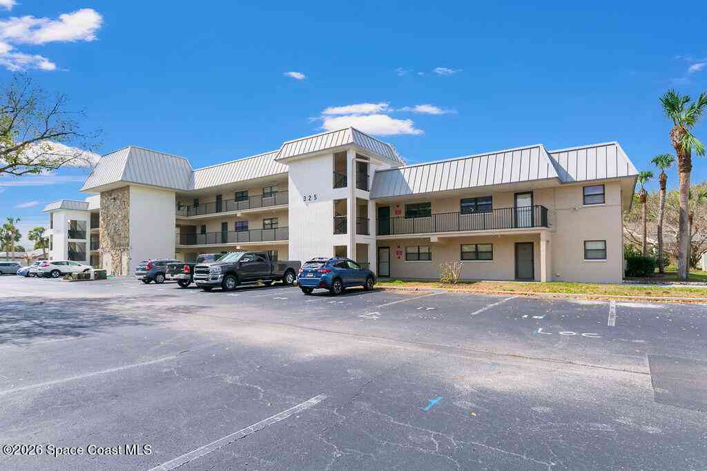 Condo For Sale - 325 Tangle Run Boulevard #1125<br/> Melbourne, FL 32940