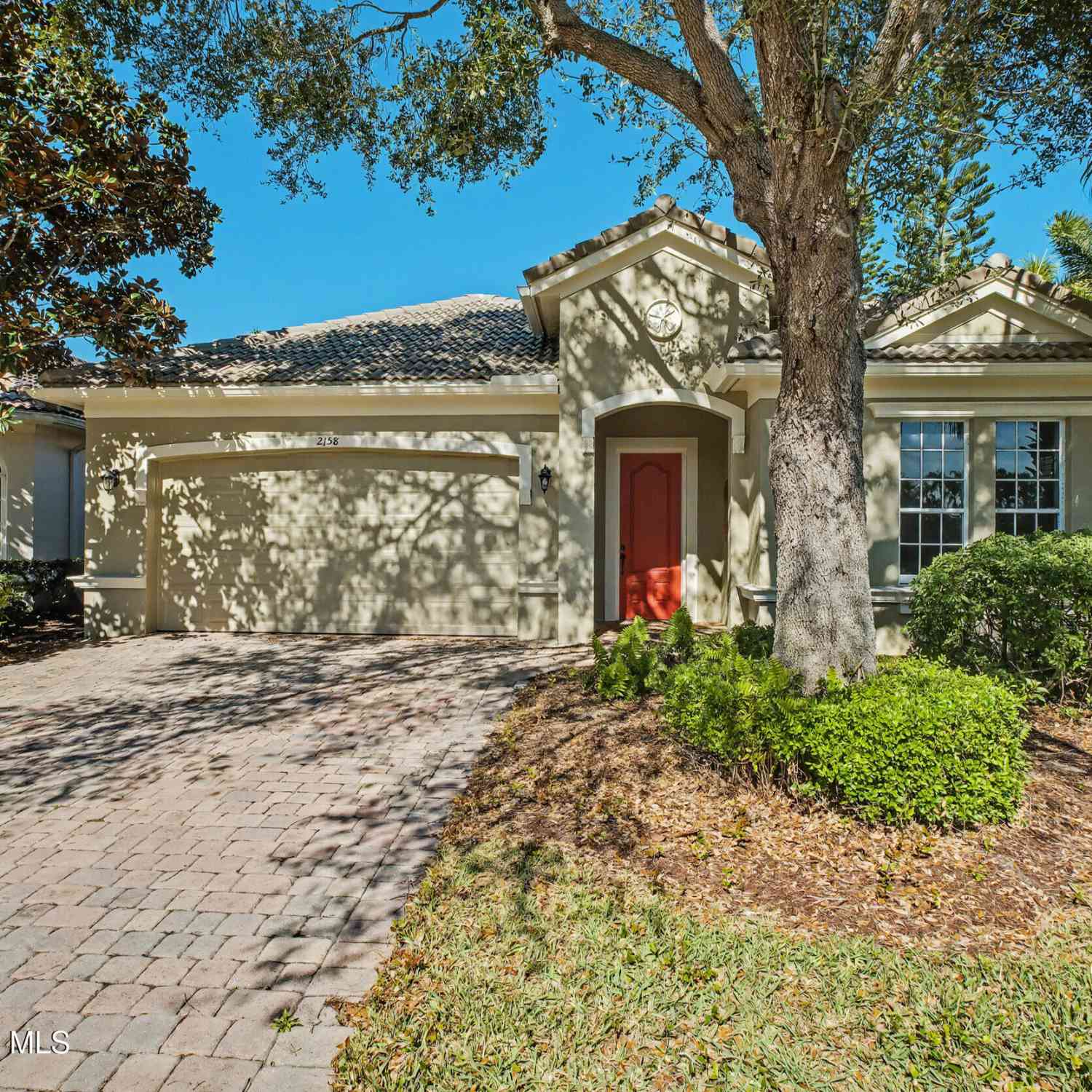 Homes For Sale - 2158 Falls Circle<br/> Vero Beach, FL 32967