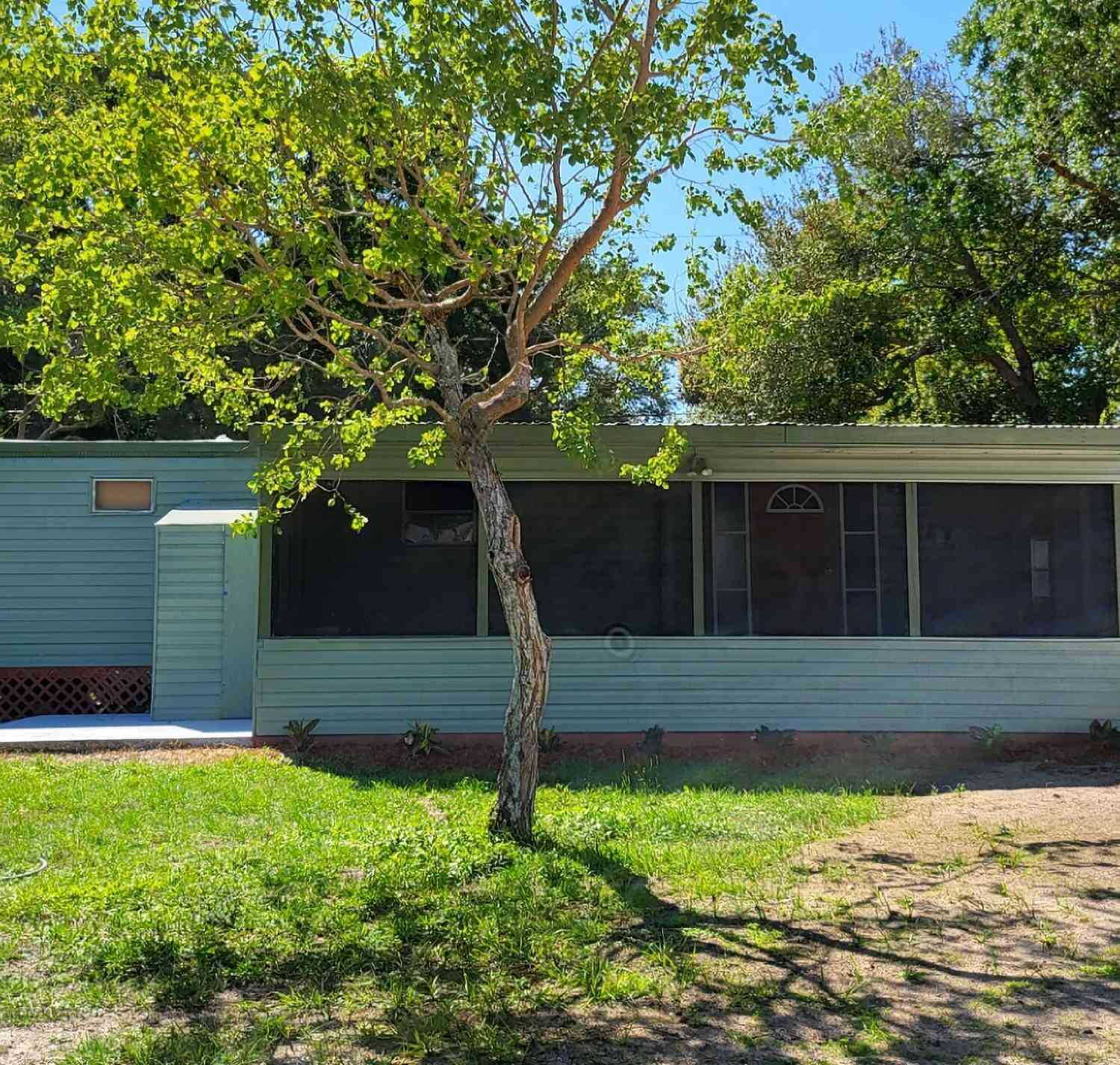 Mobile Home For Rent - 6877 Blue Bonnet Drive<br/> Cocoa, FL 32927