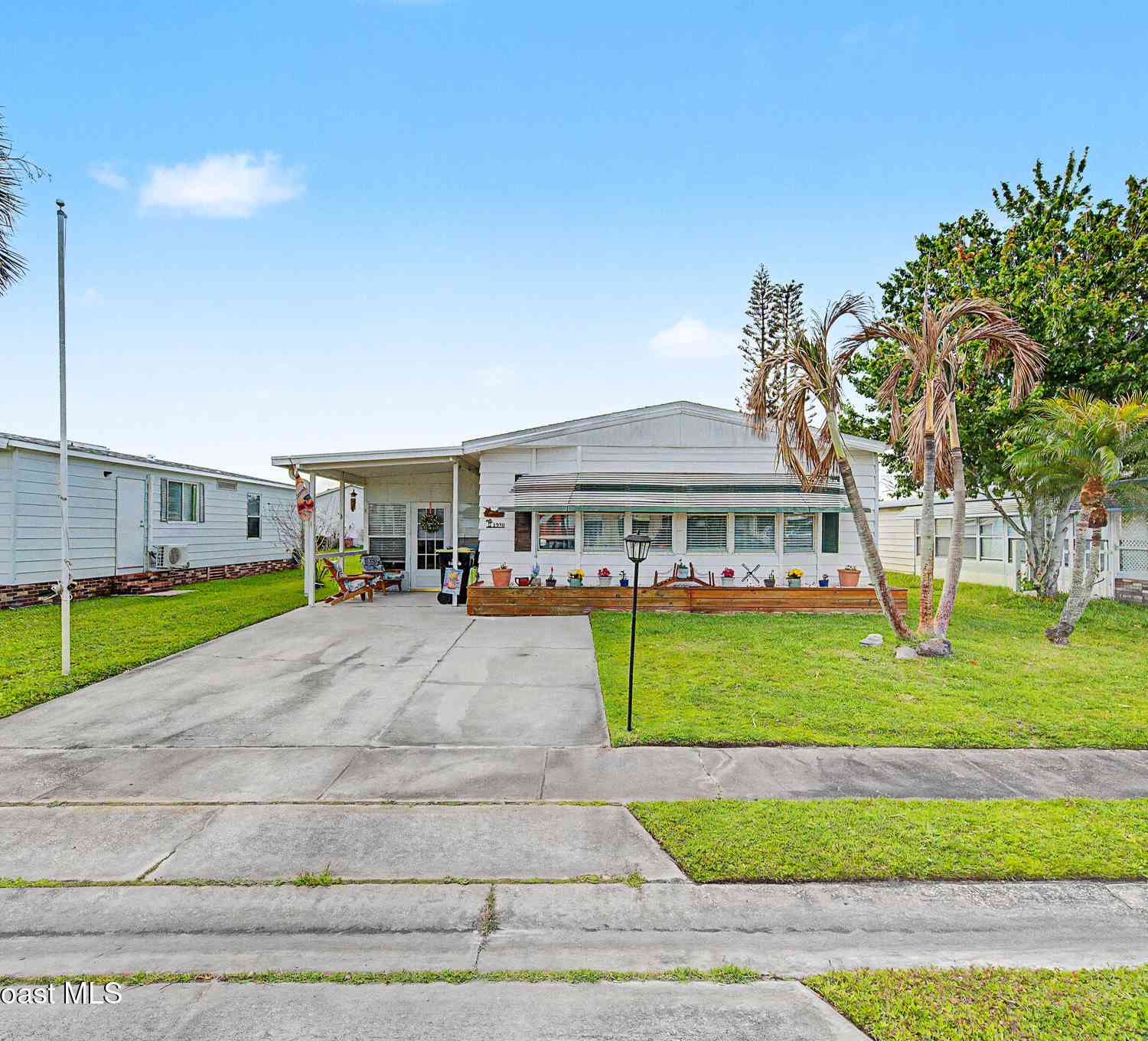 Homes For Sale - 1930 Live Oak Street<br/> Palm Bay, FL 32905