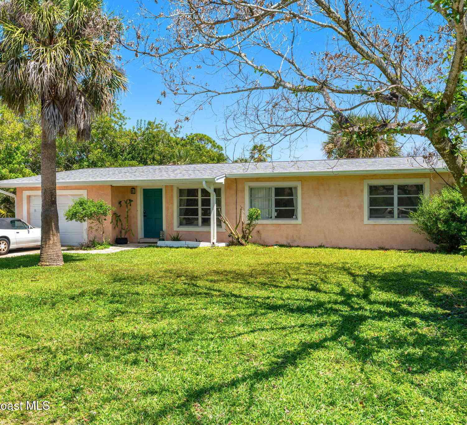 Homes For Sale - 101 Chipola Road<br/> Cocoa Beach, FL 32931