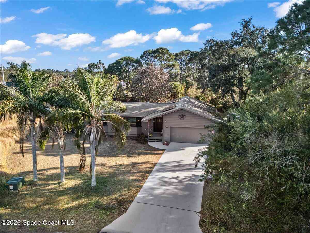 Homes For Sale - 938 Dorchester Road<br/> Palm Bay, FL 32907