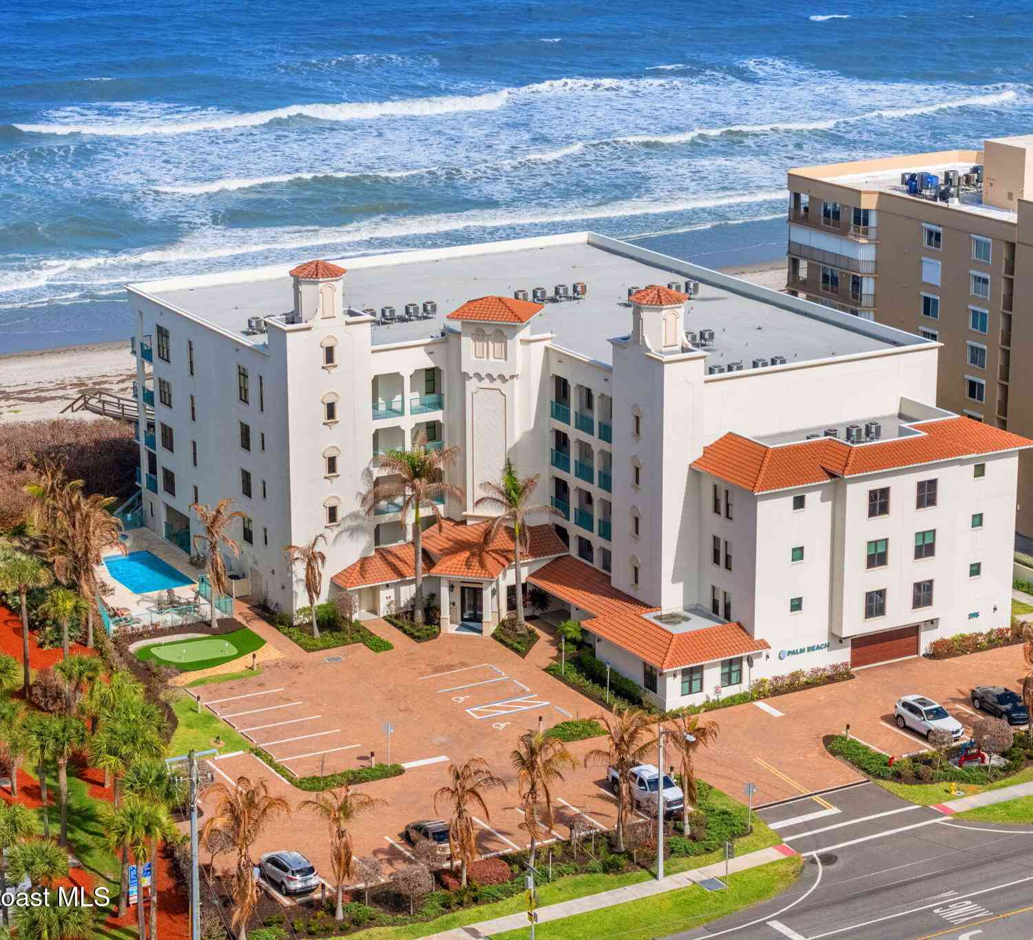 Condo For Sale - 1795 N Highway A1a #204<br/> Indialantic, FL 32903