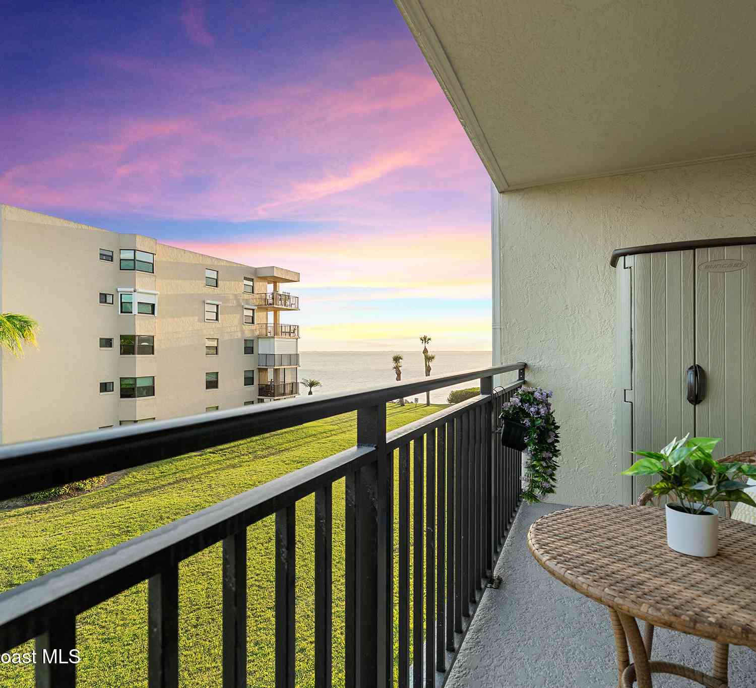 Condo For Sale - 200 International Drive #815<br/> Cape Canaveral, FL 32920