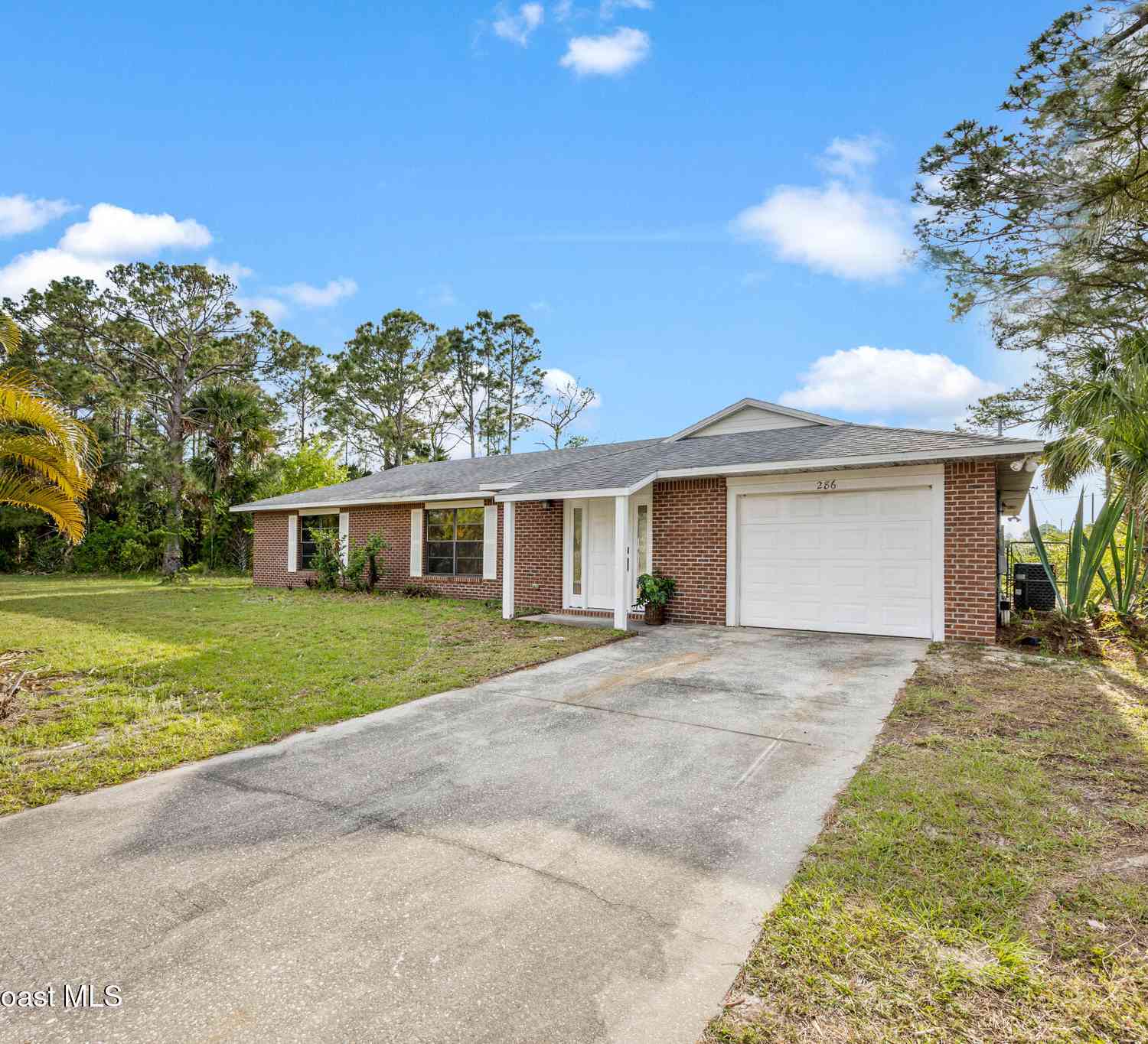 Homes For Sale - 286 Alegriano Road<br/> Palm Bay, FL 32907