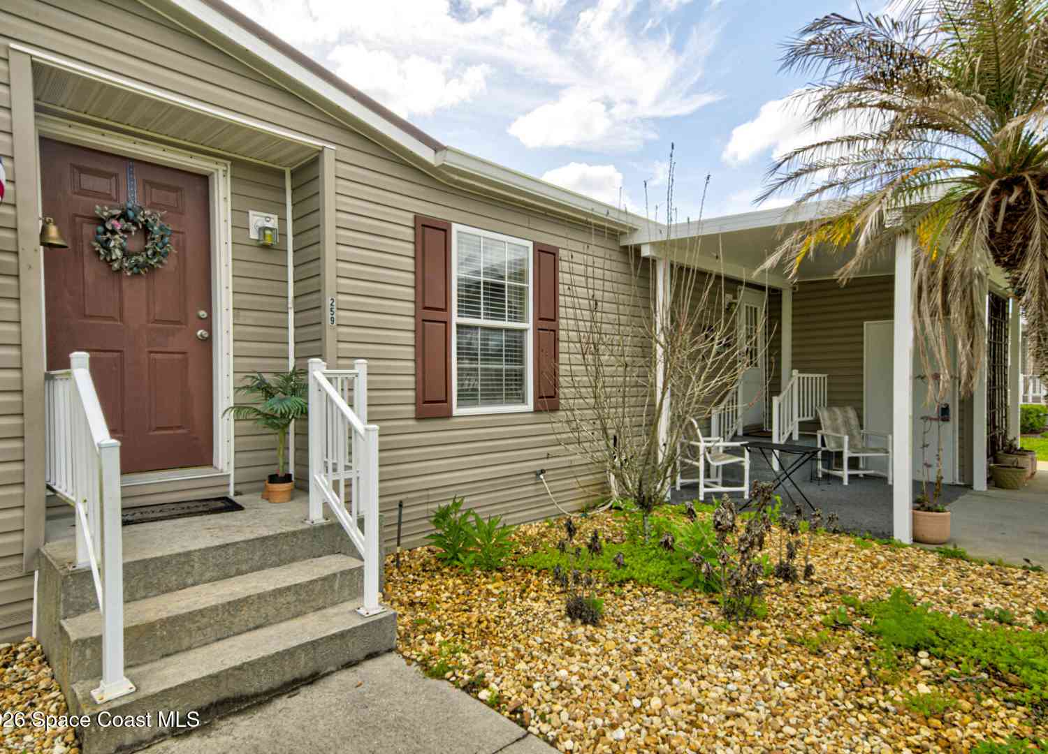 Mobile Home For Sale - 259 Timber Run Way<br/> Cocoa, FL 32926