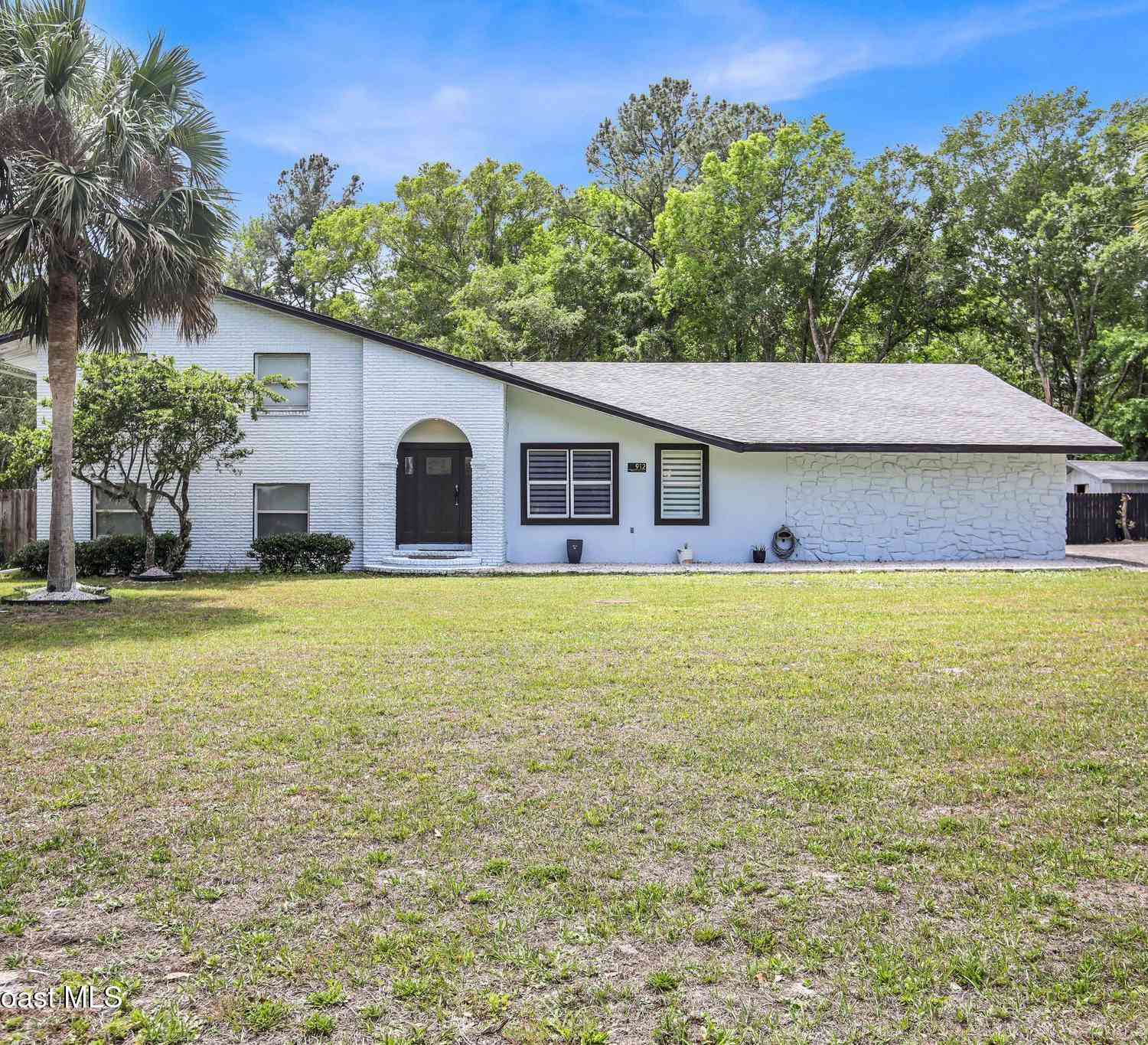 Homes For Sale - 912 S 5th Street<br/> Baker County, Macclenny, FL 32063