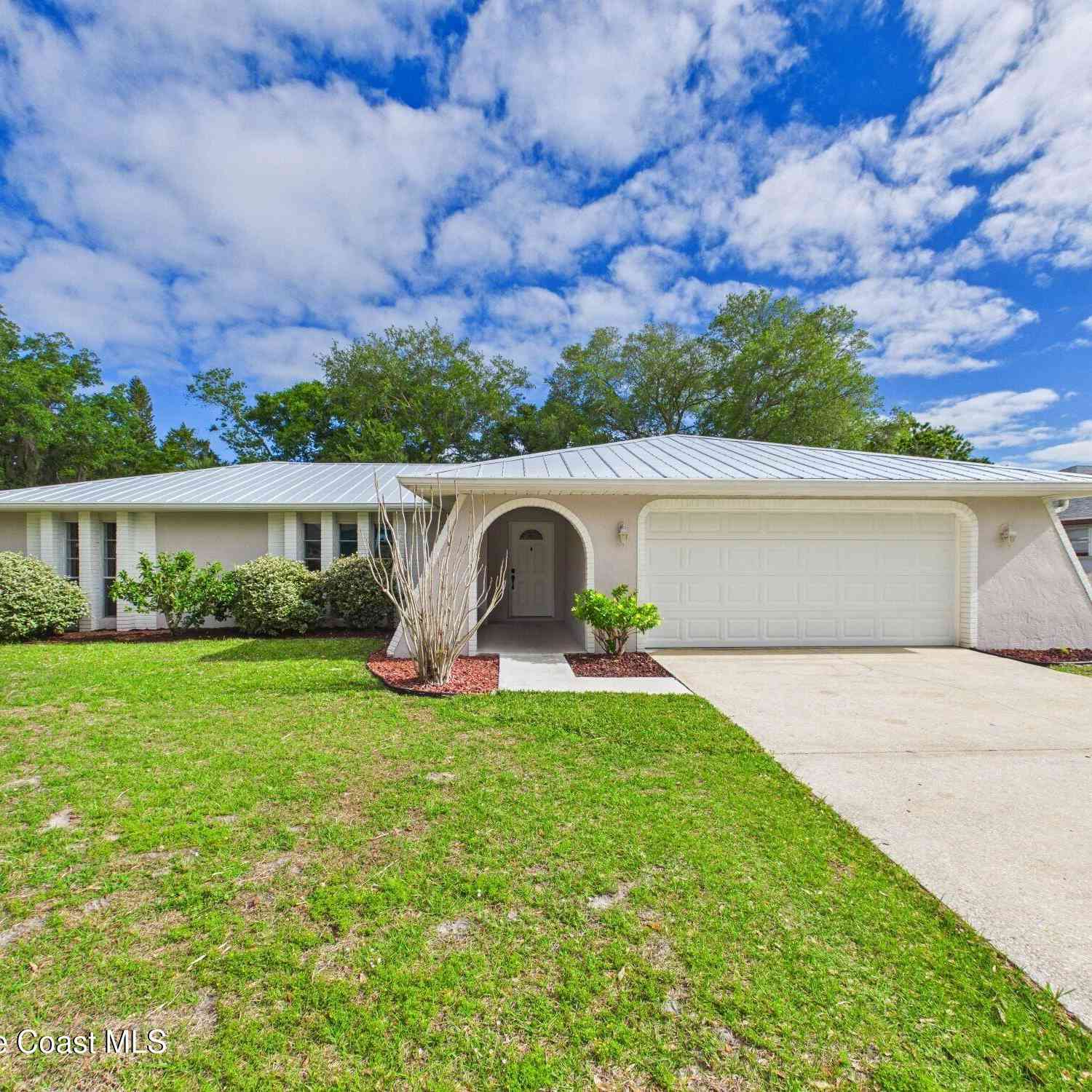 Homes For Sale - 1523 Breese Street<br/> Palm Bay, FL 32905