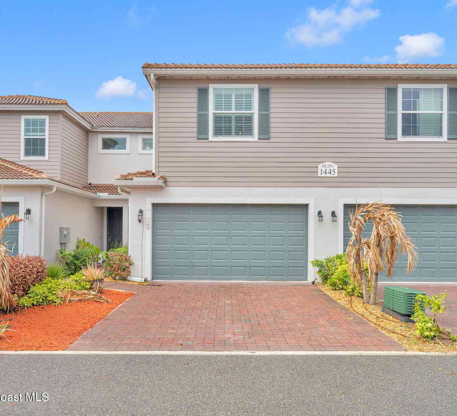 Townhouse For Rent - 1445 Isabella Drive #105<br/> Melbourne, FL 32935