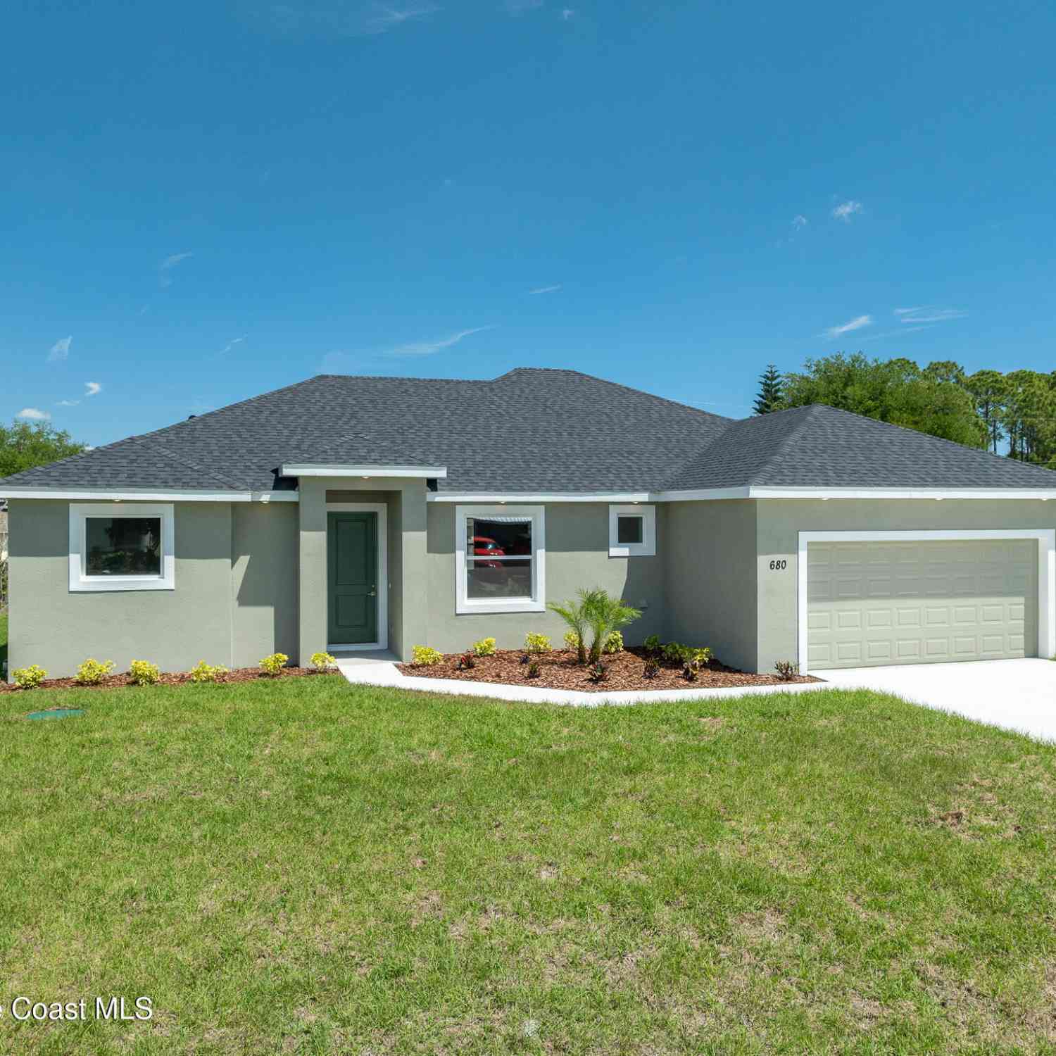 Homes For Sale - 680 Londonderry Circle<br/> Palm Bay, FL 32909