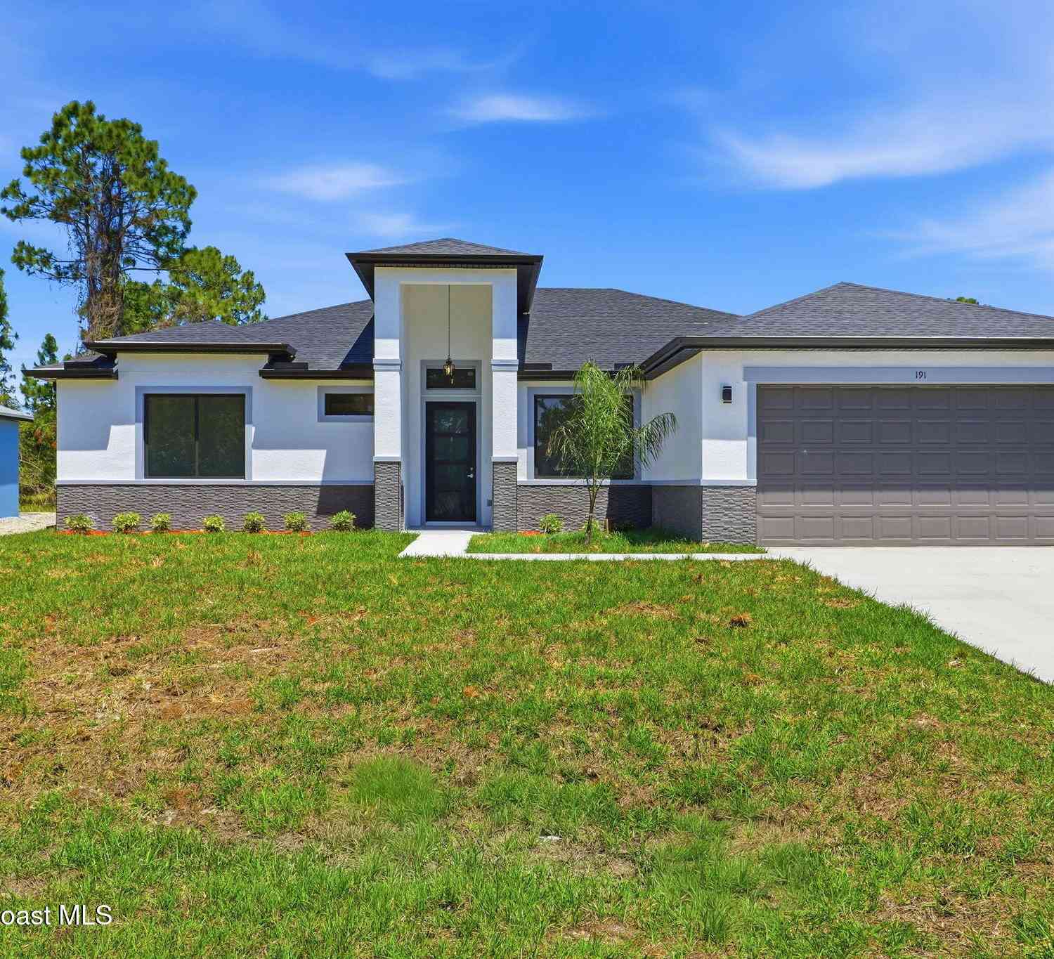 Homes For Sale - 191 Titan Road<br/> Palm Bay, FL 32909