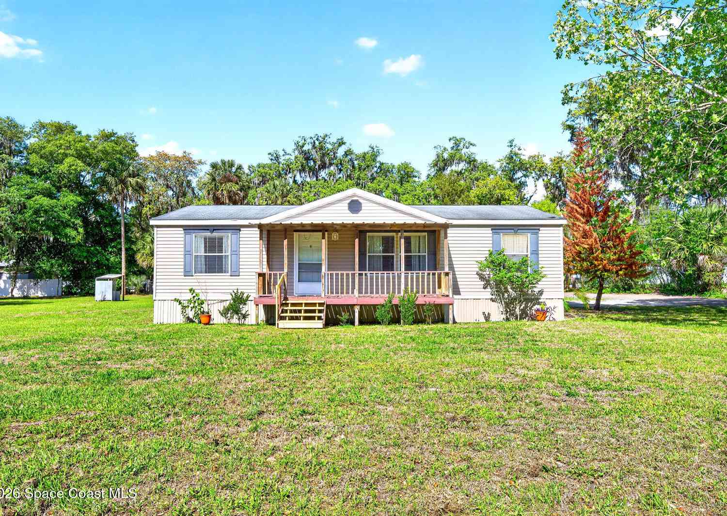 Mobile Home For Sale - 1201 Mills Street<br/> Sanford, FL 32771
