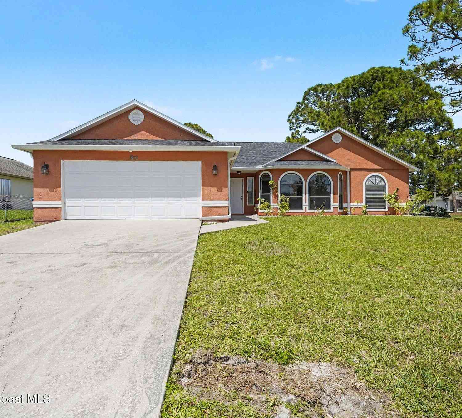 Homes For Sale - 1801 Bashaw Street<br/> Palm Bay, FL 32907
