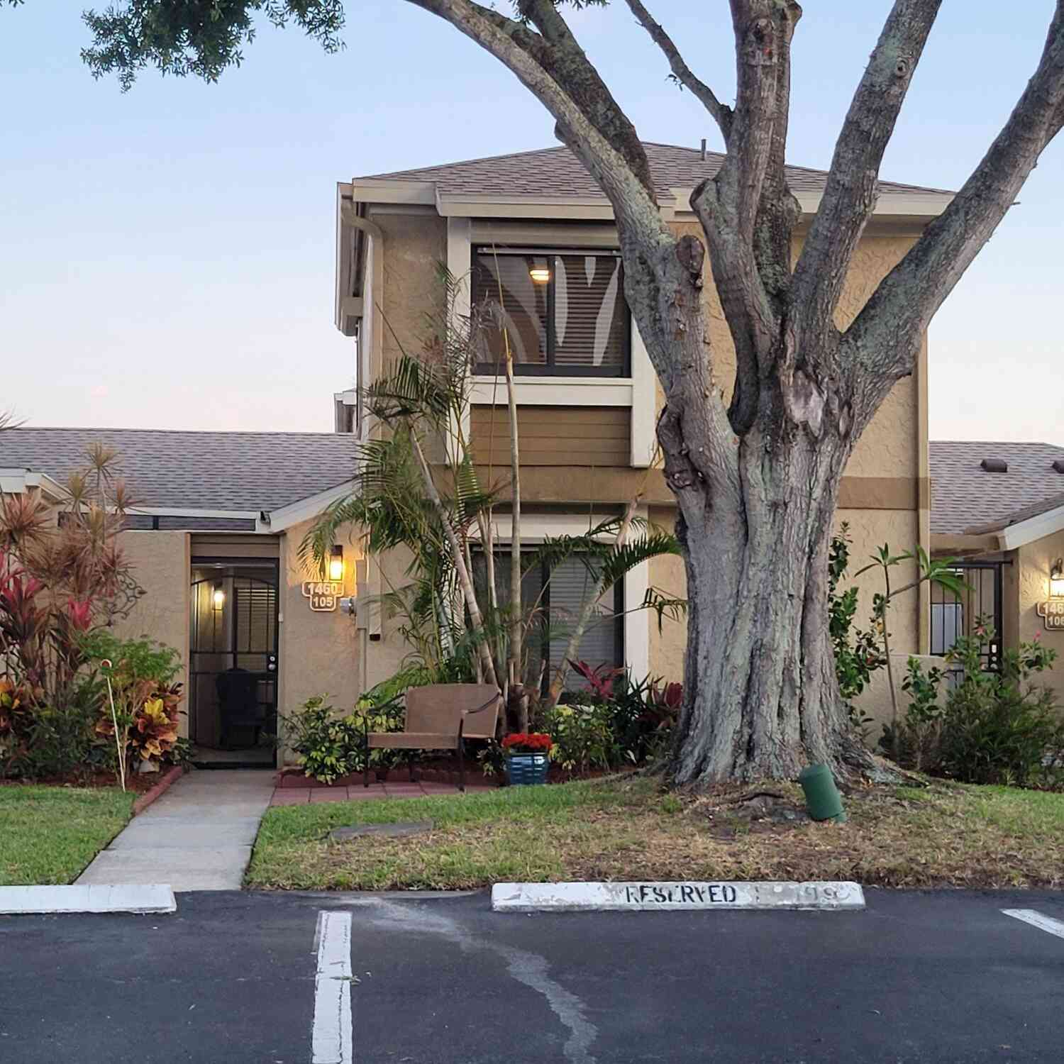 Townhouse For Rent - 1460 Sheafe Avenue #105<br/> Palm Bay, FL 32905