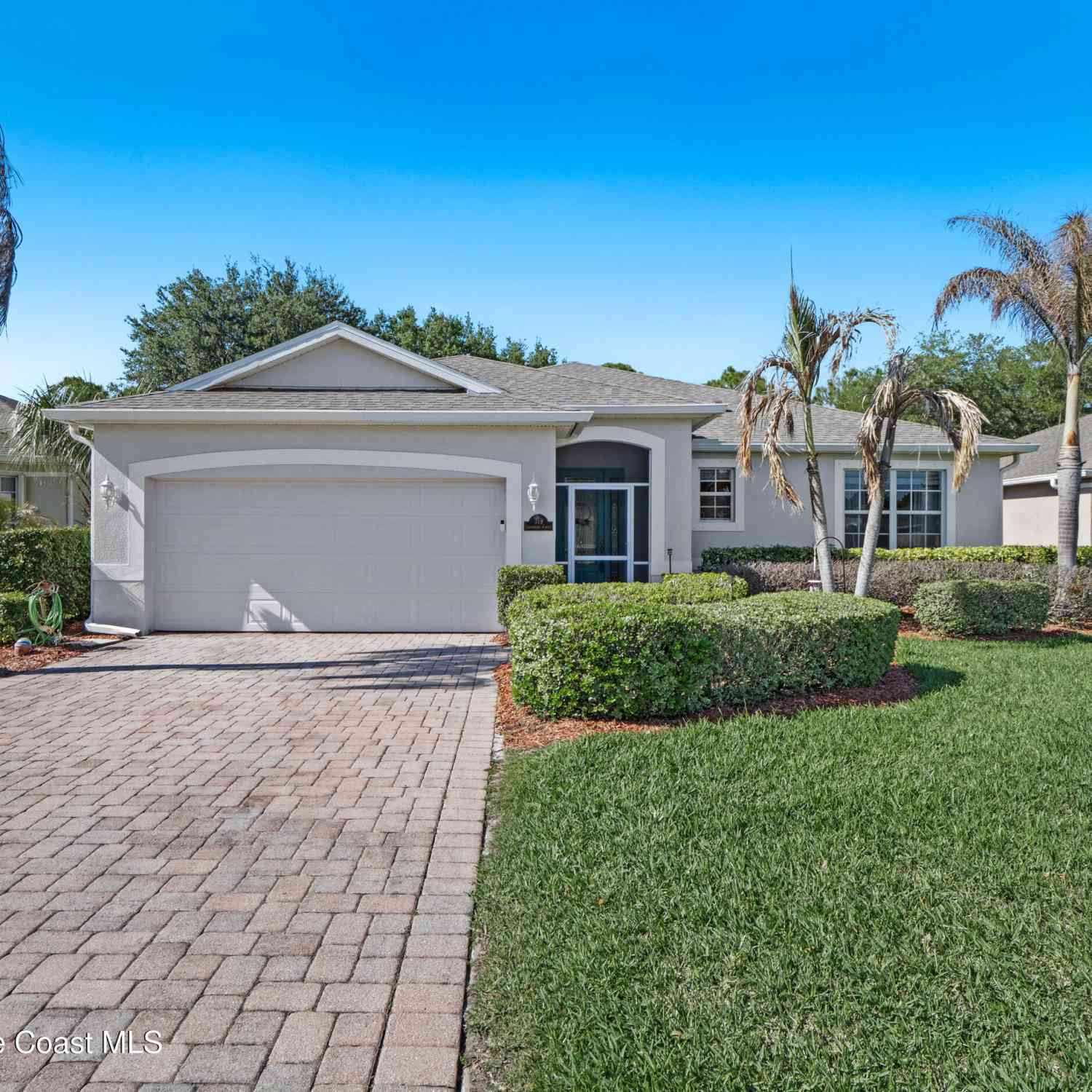 Homes For Sale - 319 Gardendale Circle<br/> Palm Bay, FL 32909