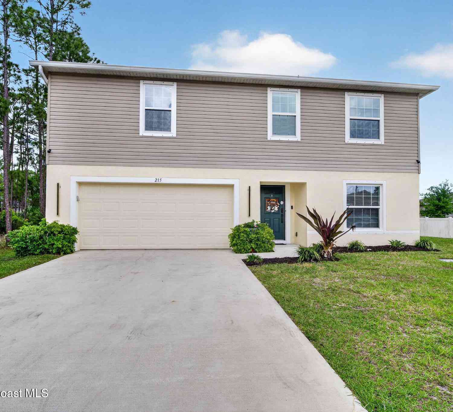 Homes For Sale - 215 Friendly Street<br/> Palm Bay, FL 32908