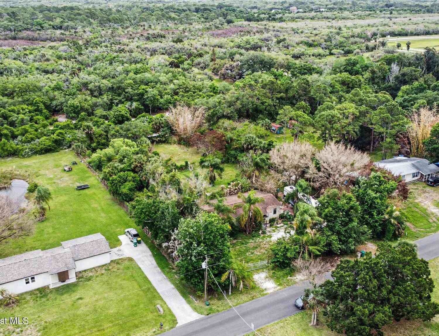 Mobile Home For Sale - 7610 Patti Drive<br/> Merritt Island, FL 32953