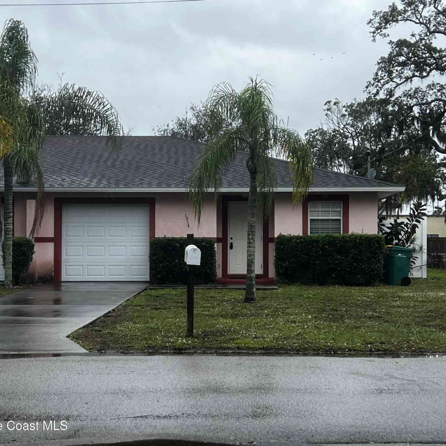 Multifamily For Rent - 1914 Fletcher Street<br/> Melbourne, FL 32901