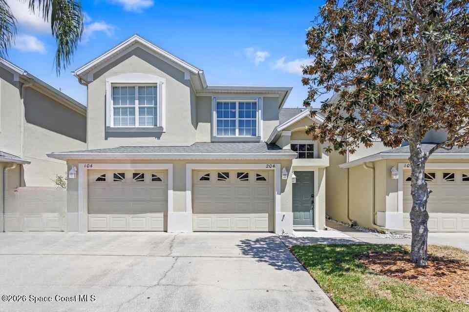 Townhouse For Sale - 1012 Handsome Cab Lane #204<br/> Melbourne, FL 32940