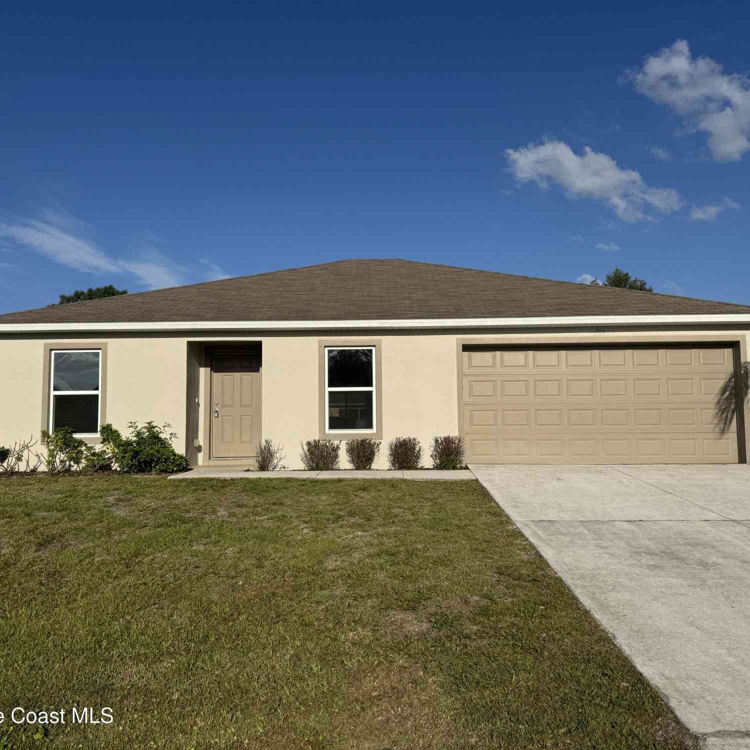 Homes For Sale - 806 Trinidad Avenue<br/> Palm Bay, FL 32909