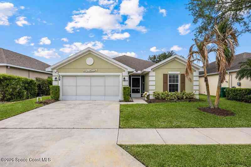 Homes For Sale - 209 Briarcliff Circle<br/> Sebastian, FL 32958