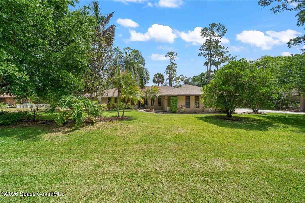 Homes For Sale - 1441 Donna Marie Drive<br/> Melbourne, FL 32904