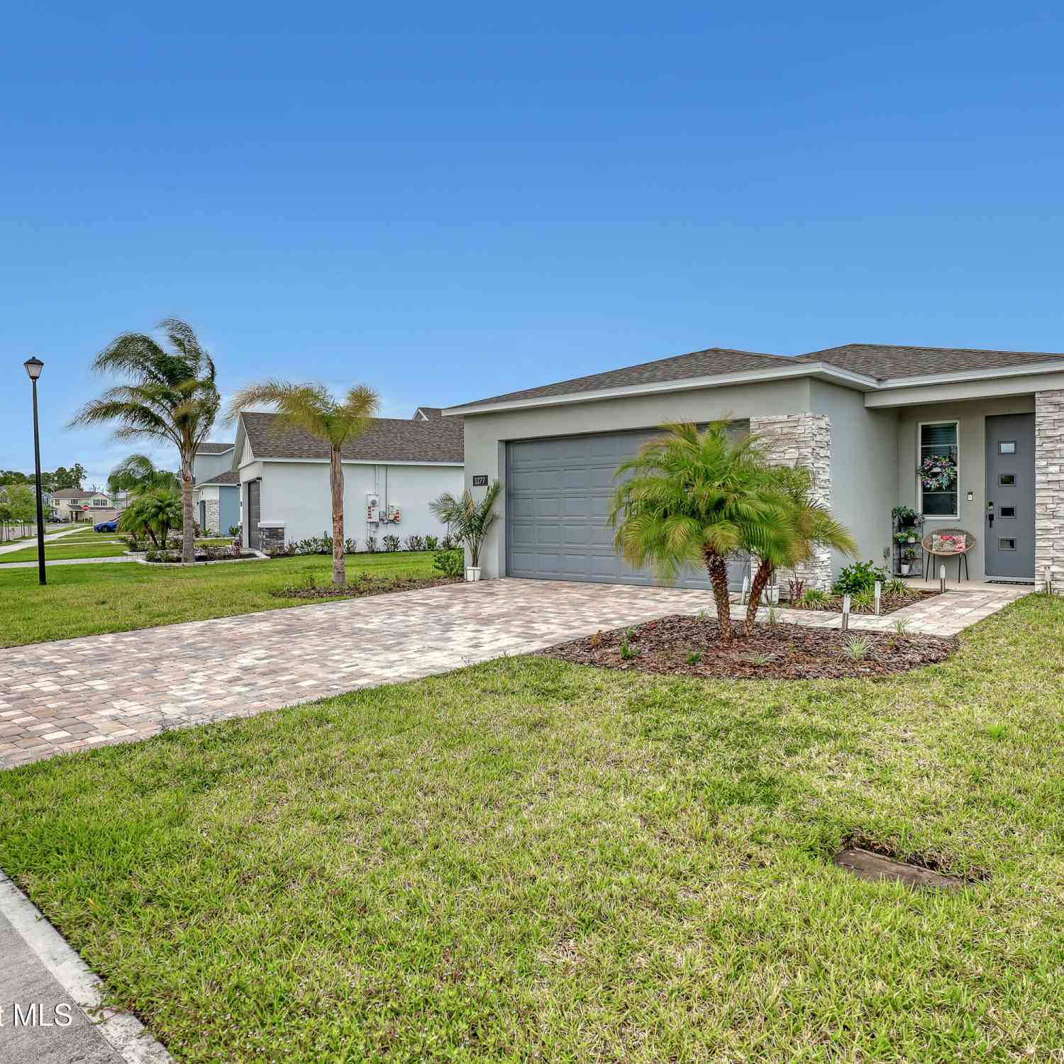 Homes For Sale - 1277 Canfield Circle<br/> Palm Bay, FL 32909