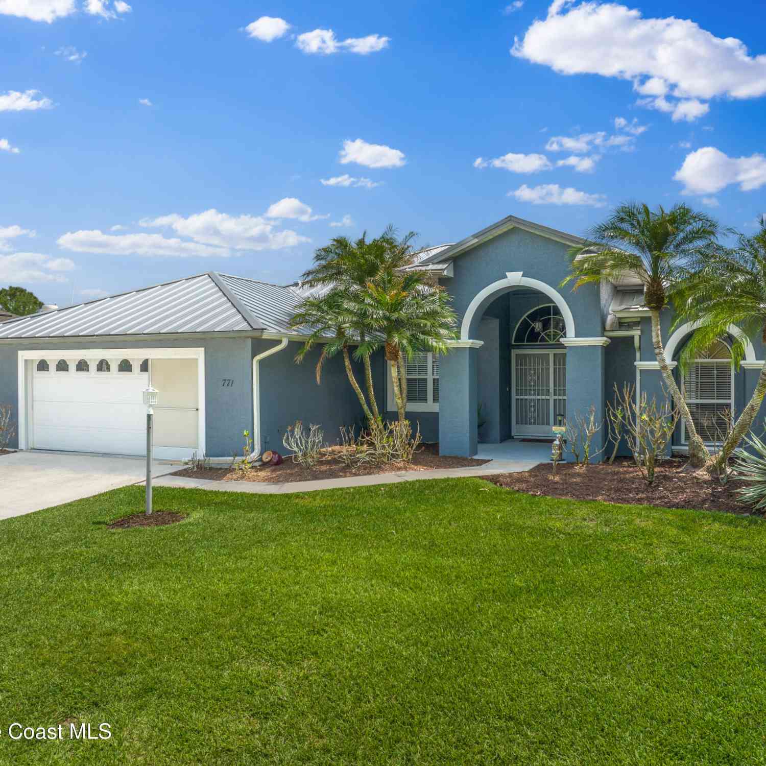 Homes For Sale - 771 S Easy Street<br/> Sebastian, FL 32958