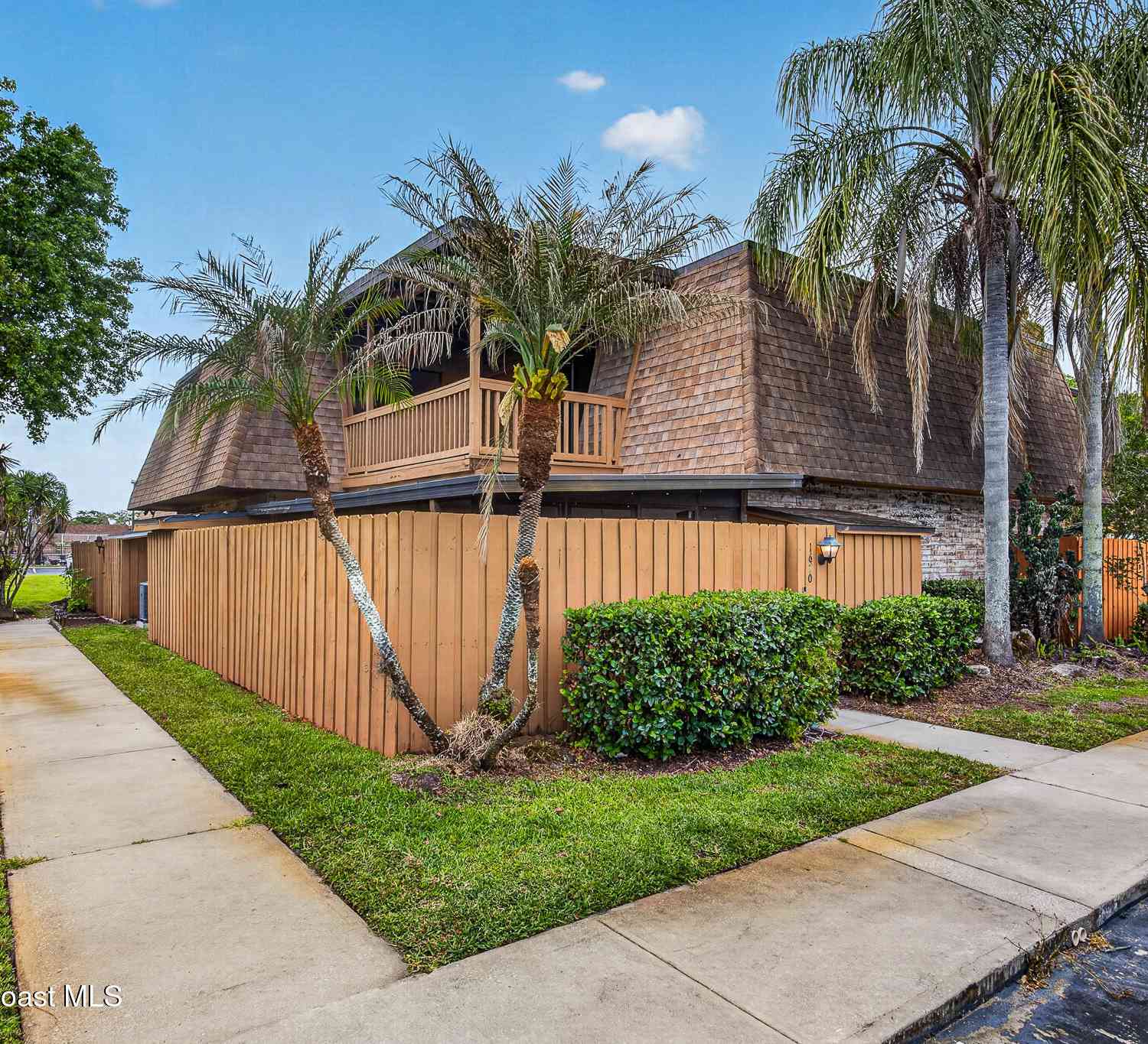 Townhouse For Sale - 1670 S Park Avenue<br/> Titusville, FL 32780