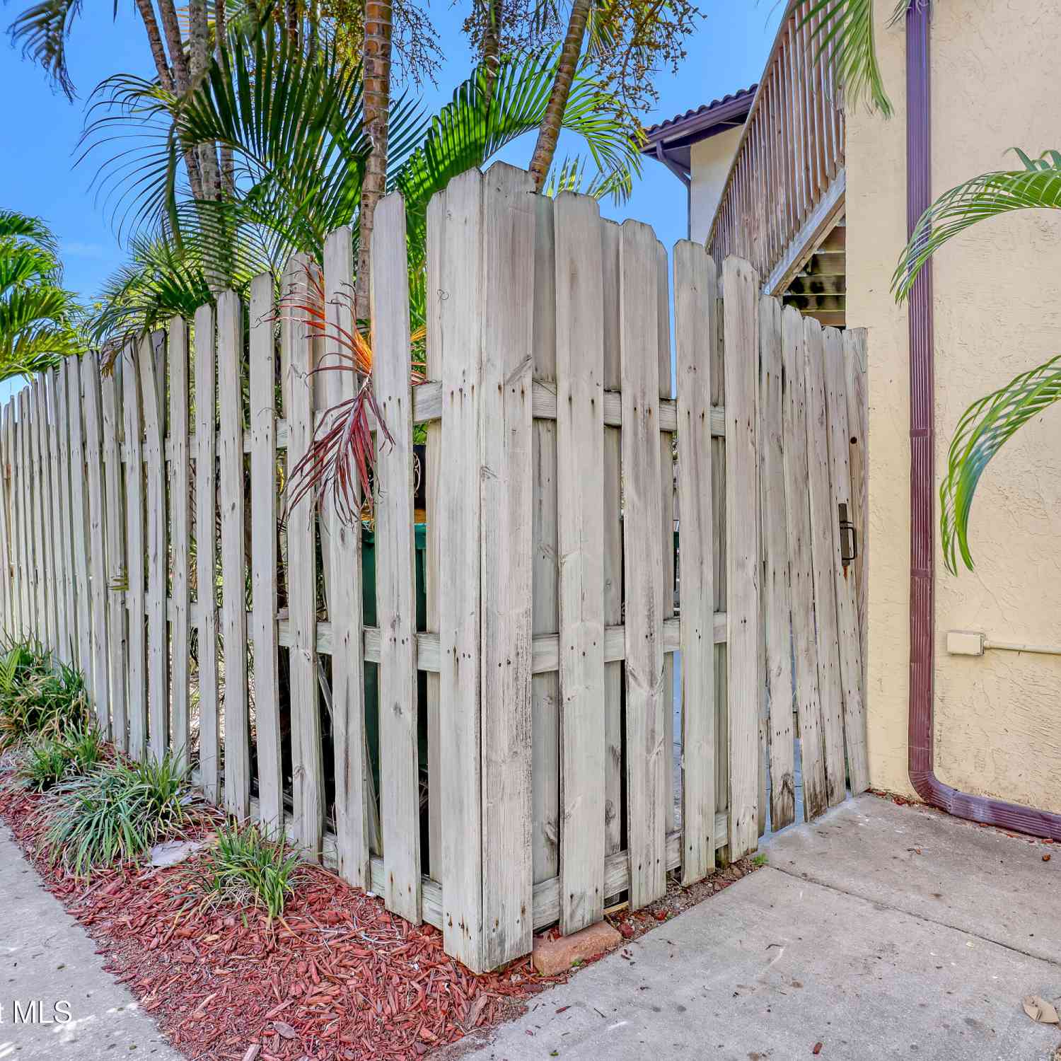 Townhouse For Sale - 3255 Sand Court<br/> Melbourne Beach, FL 32951