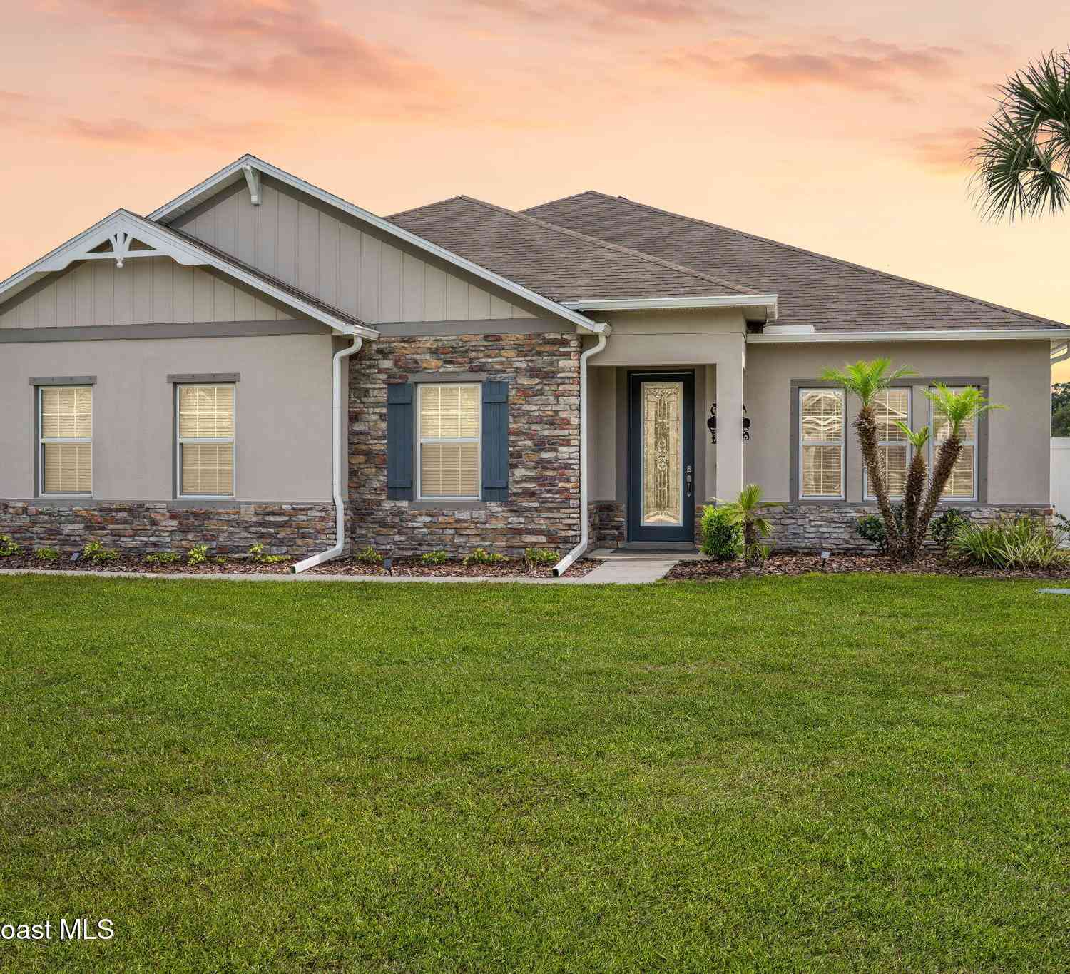 Homes For Sale - 3441 Breezy Point Lane<br/> Cocoa, FL 32926