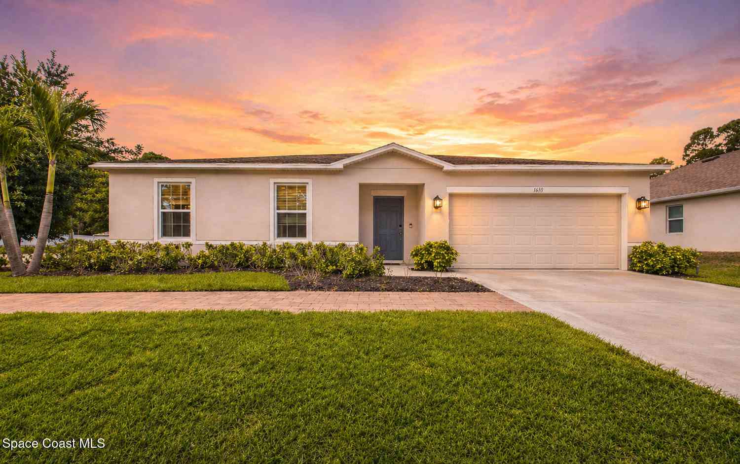 Homes For Sale - 1610 Degroodt Road<br/> Palm Bay, FL 32908
