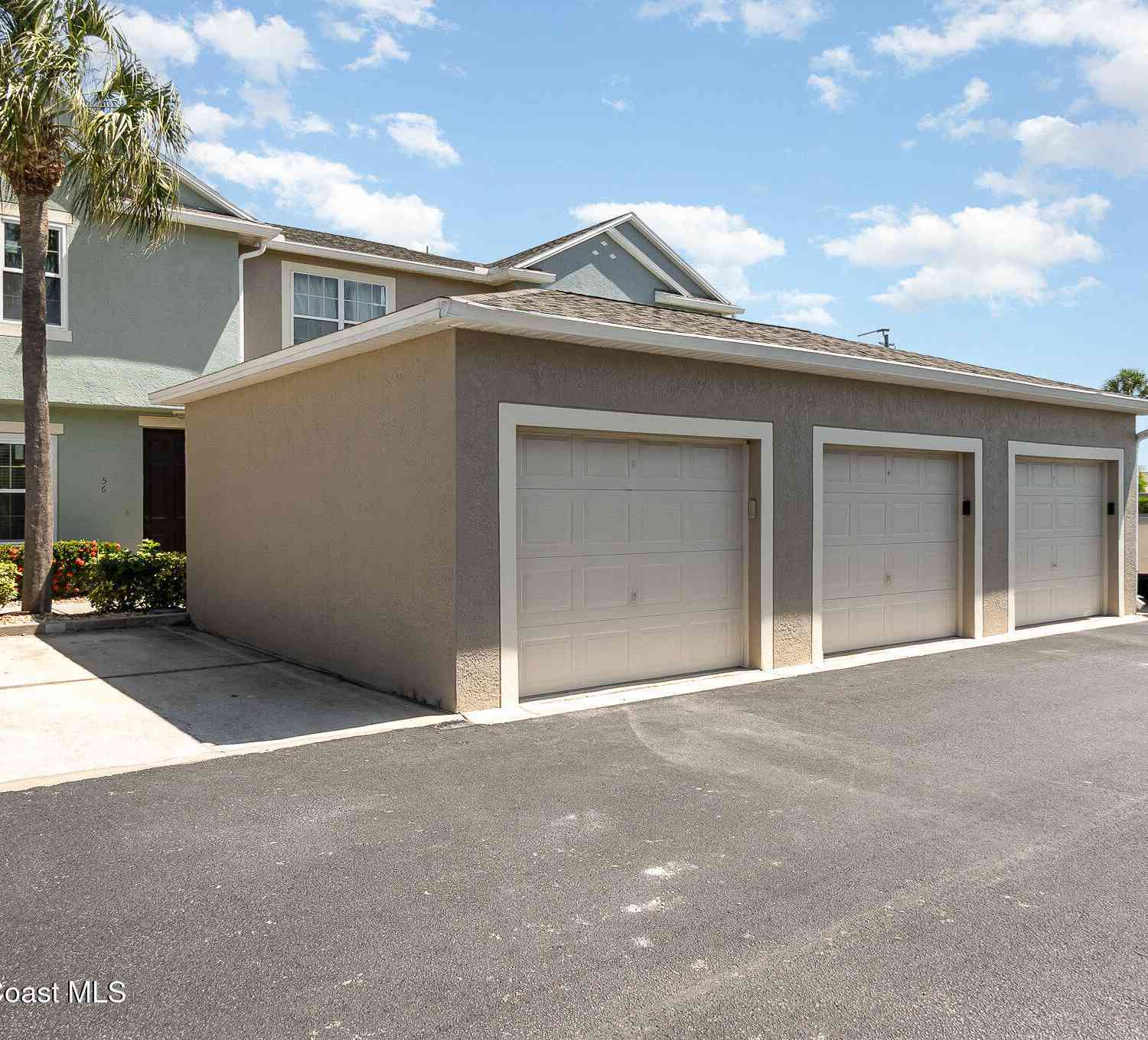 Townhouse For Sale - 56 Calcutta Court<br/> Indialantic, FL 32903