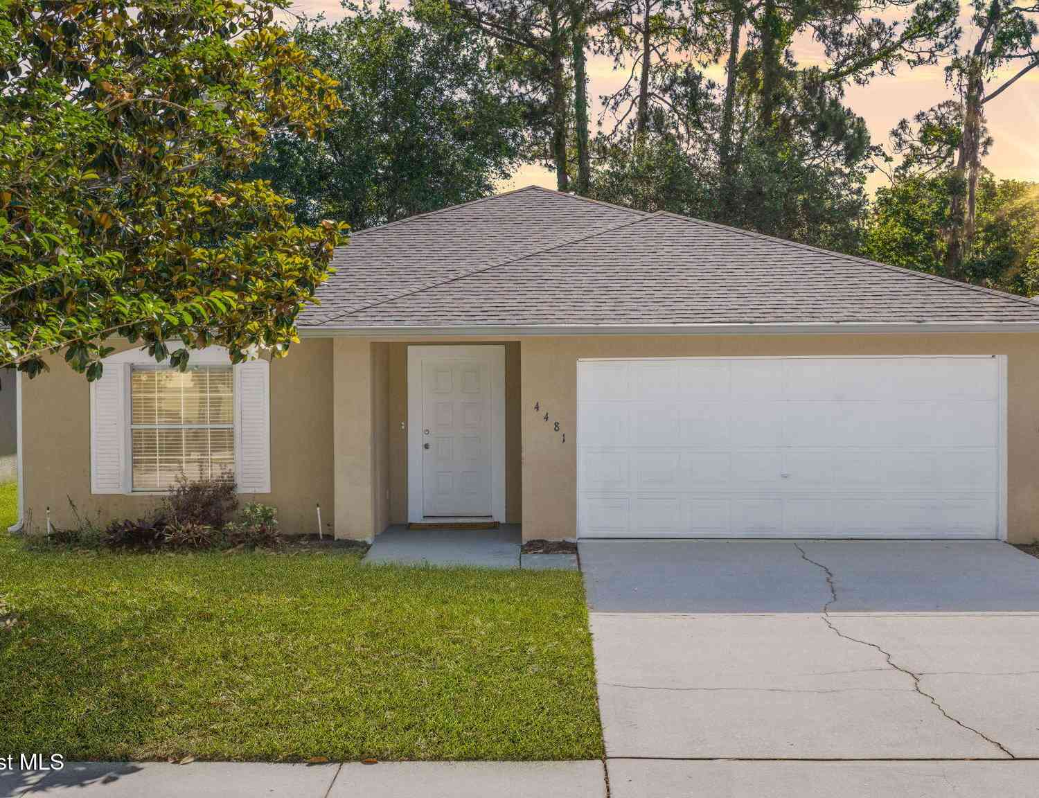 Homes For Sale - 4481 Derbyshire Drive<br/> Titusville, FL 32780