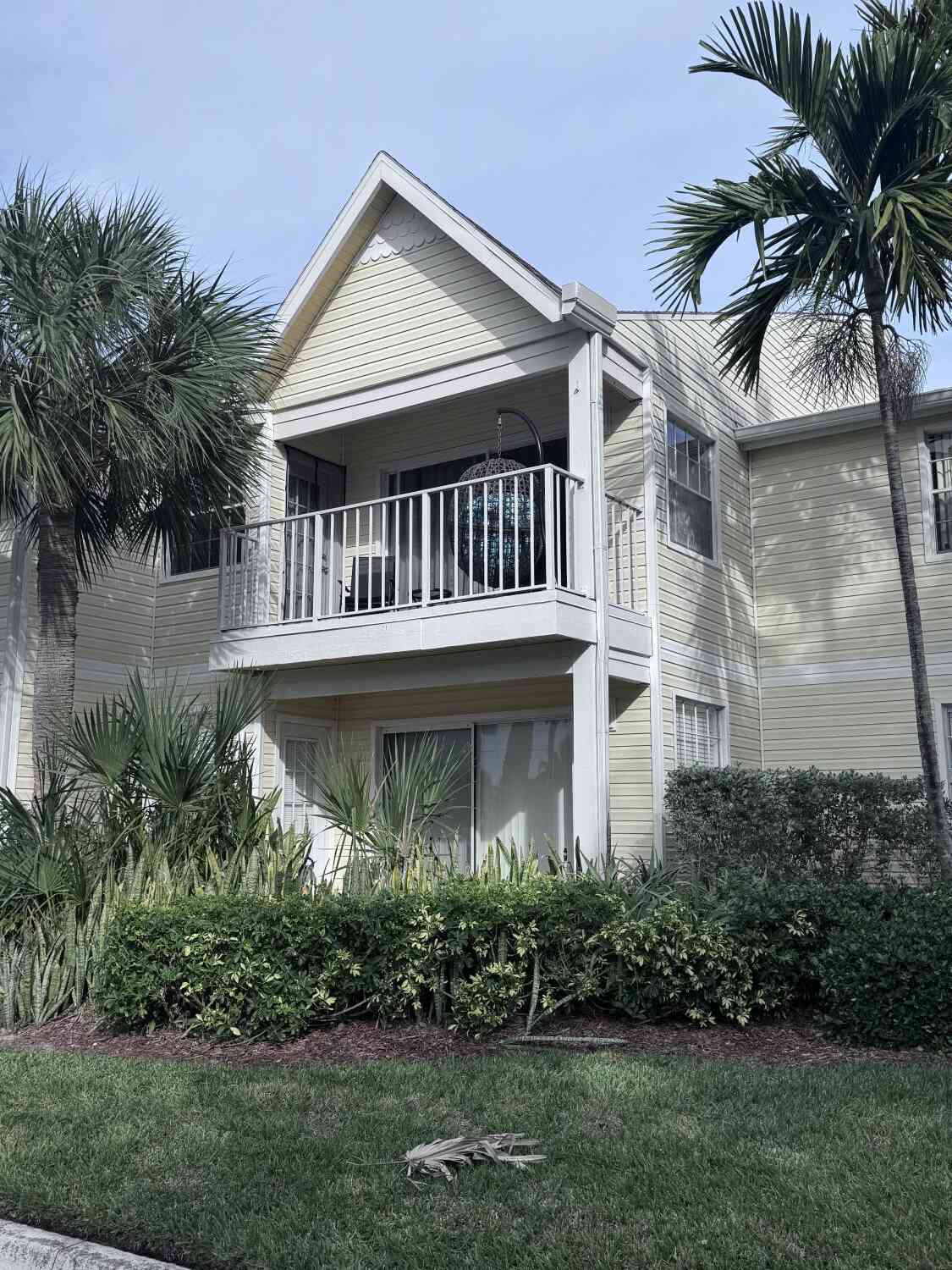 Condo For Rent - 1841 Island Club Drive #4-72<br/> Indialantic, FL 32903
