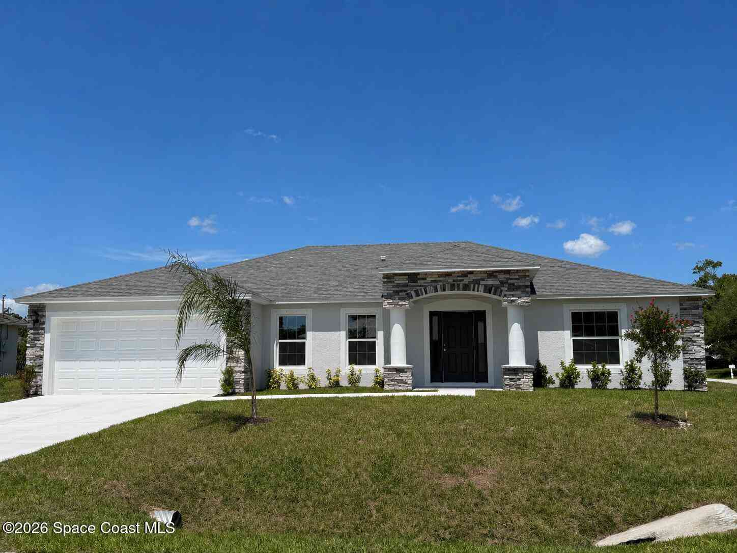 Homes For Sale - 1098 Big Horn Circle<br/> Palm Bay, FL 32907