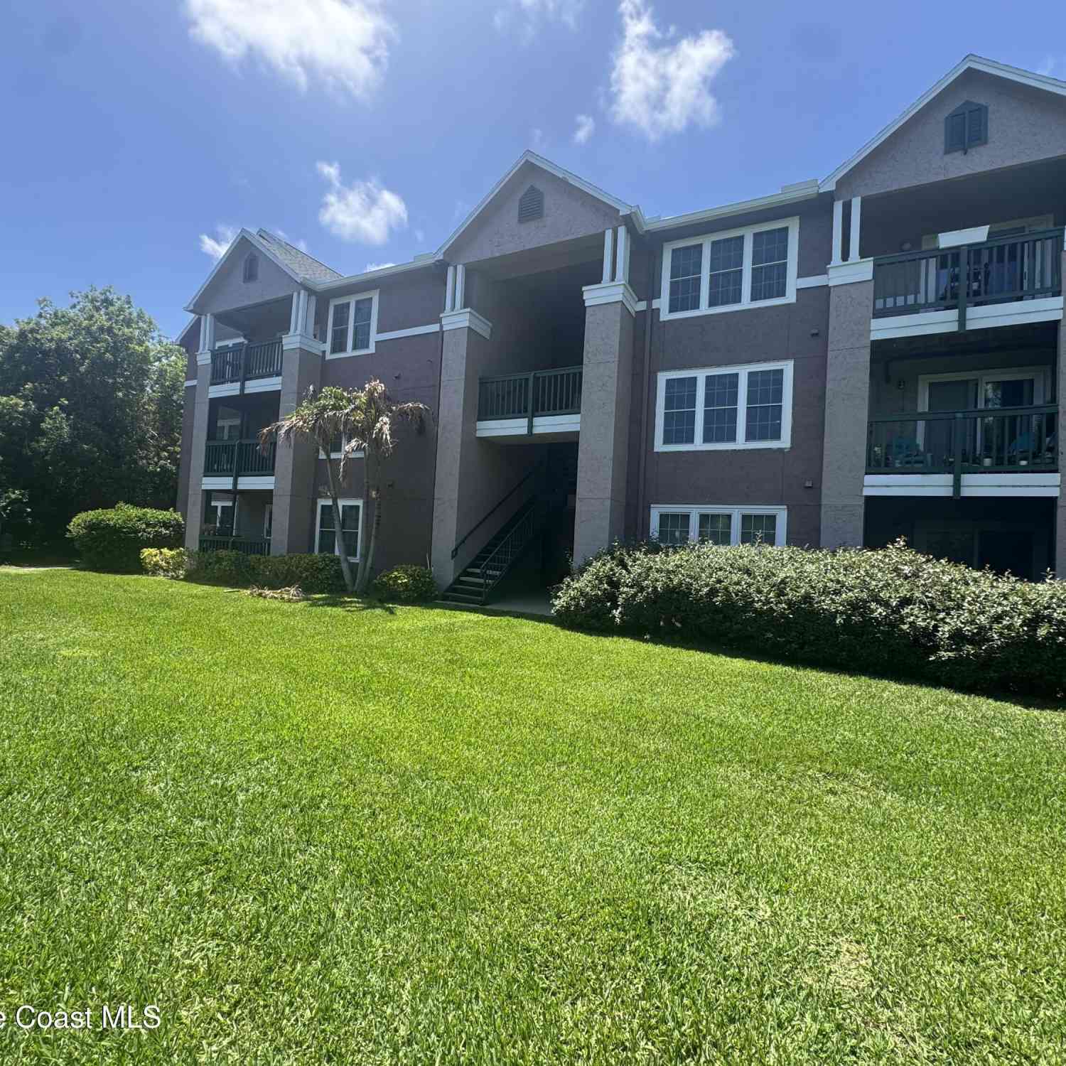 Condo For Rent - 7667 N Wickham Road #1107<br/> Melbourne, FL 32940