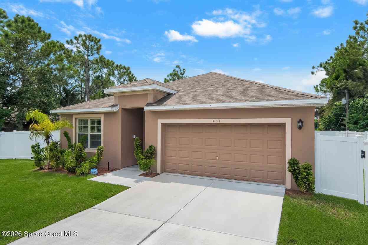 Homes For Sale - 458 Haleybury Street<br/> Palm Bay, FL 32908