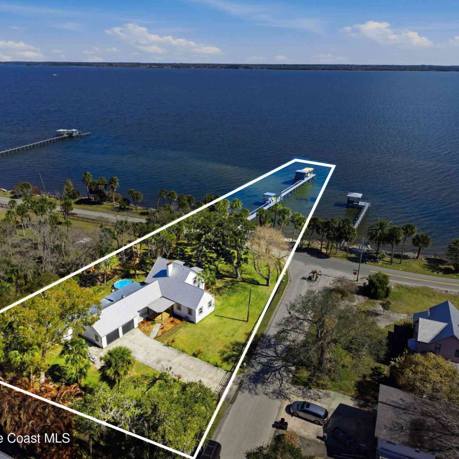 Homes For Sale - 3809 N Indian River Drive<br/> Cocoa, FL 32926