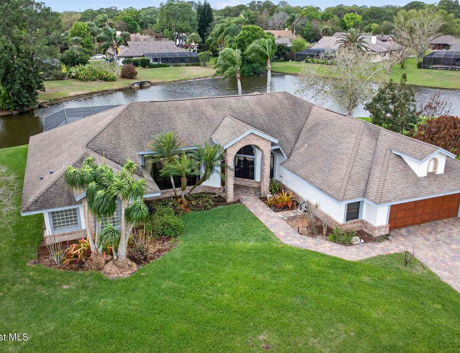 Homes For Sale - 2315 Polonius Lane<br/> Melbourne, FL 32934