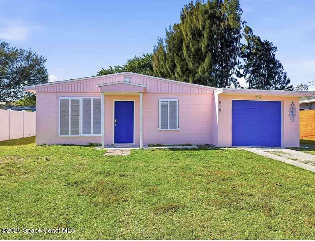 Homes For Sale - 518 Wisteria Drive<br/> Melbourne, FL 32901