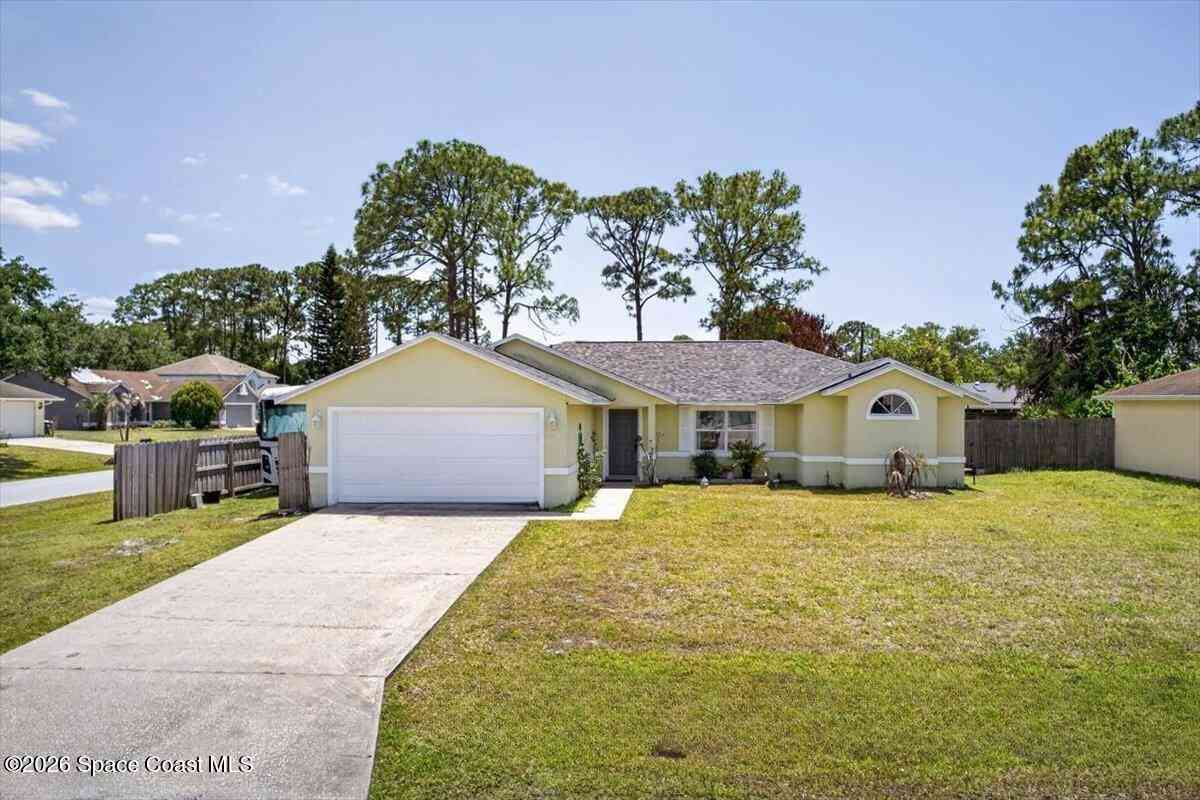Homes For Sale - 1602 Hawksbill Street<br/> Palm Bay, FL 32907