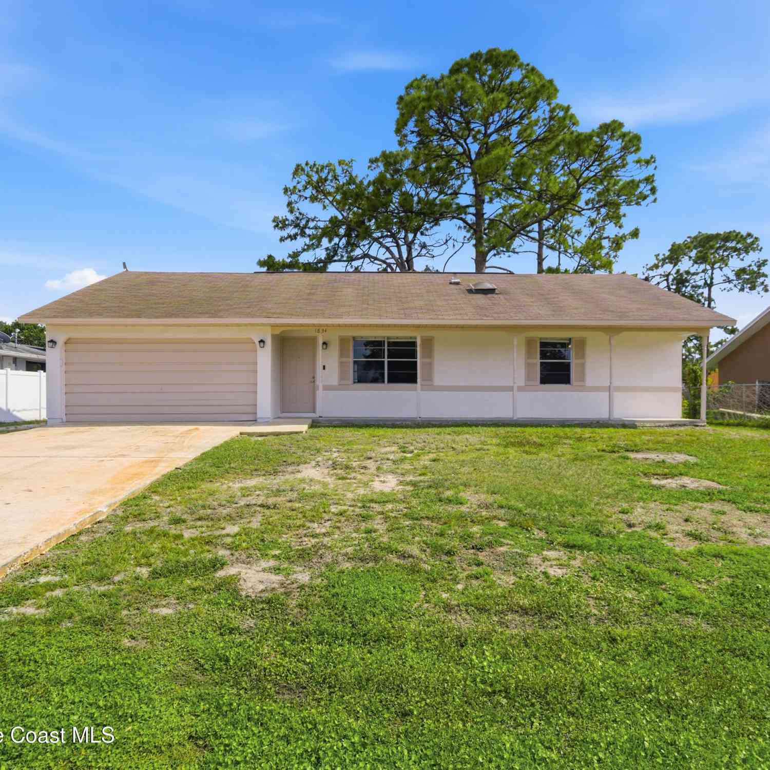 Homes For Sale - 1834 Pace Drive<br/> Brevard County, Palm Bay, FL 32907