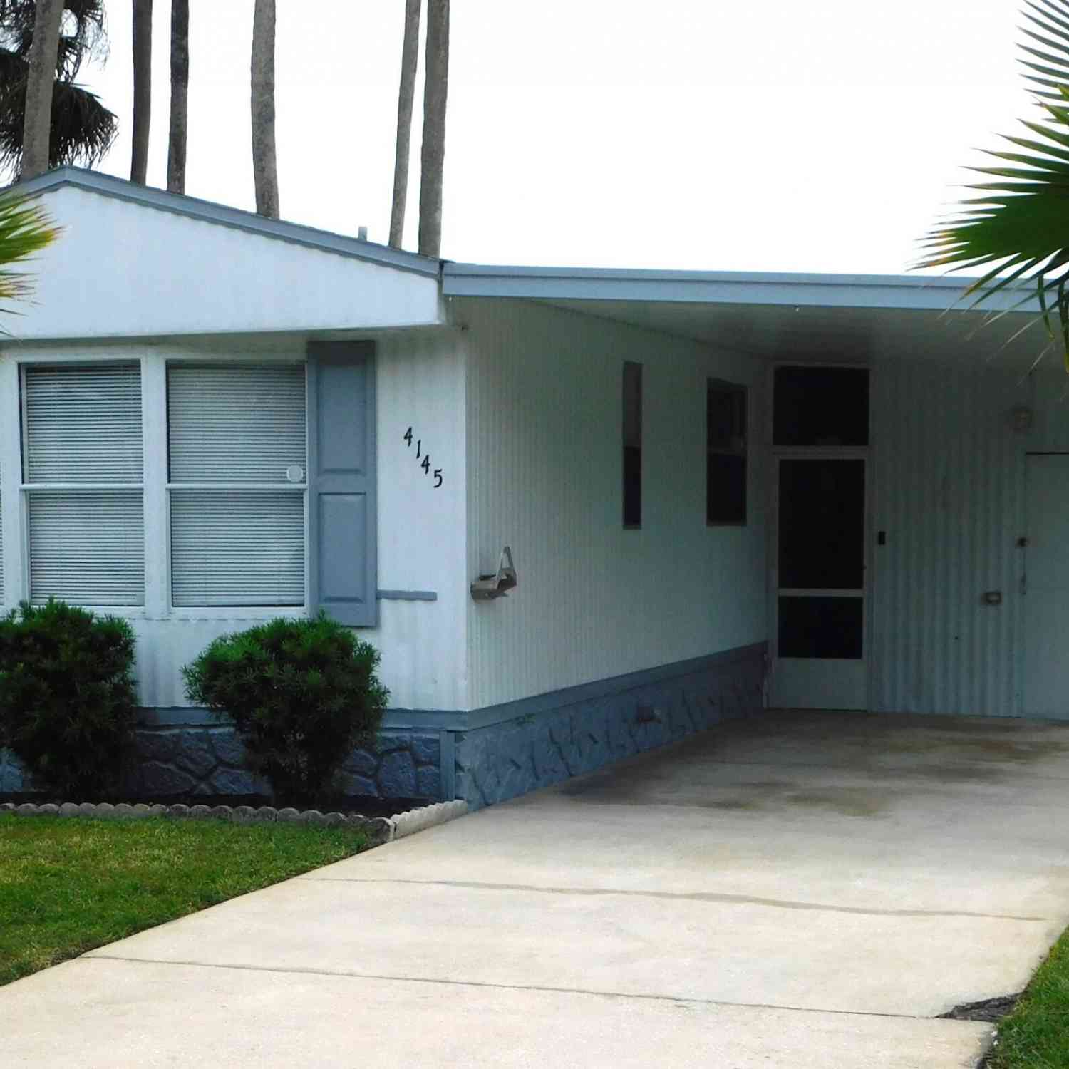 Mobile Home For Sale - 4145 Gatewood Street<br/> Cocoa, FL 32926